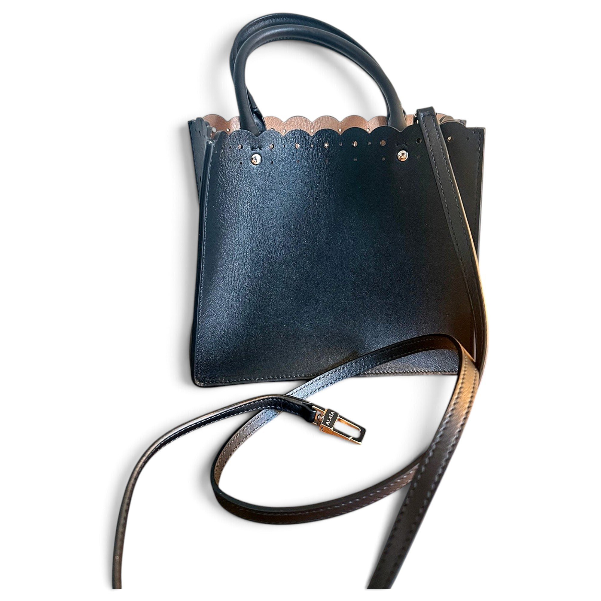 Leather handbag