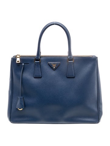 Saffiano Leather Galleria Double Zip Large