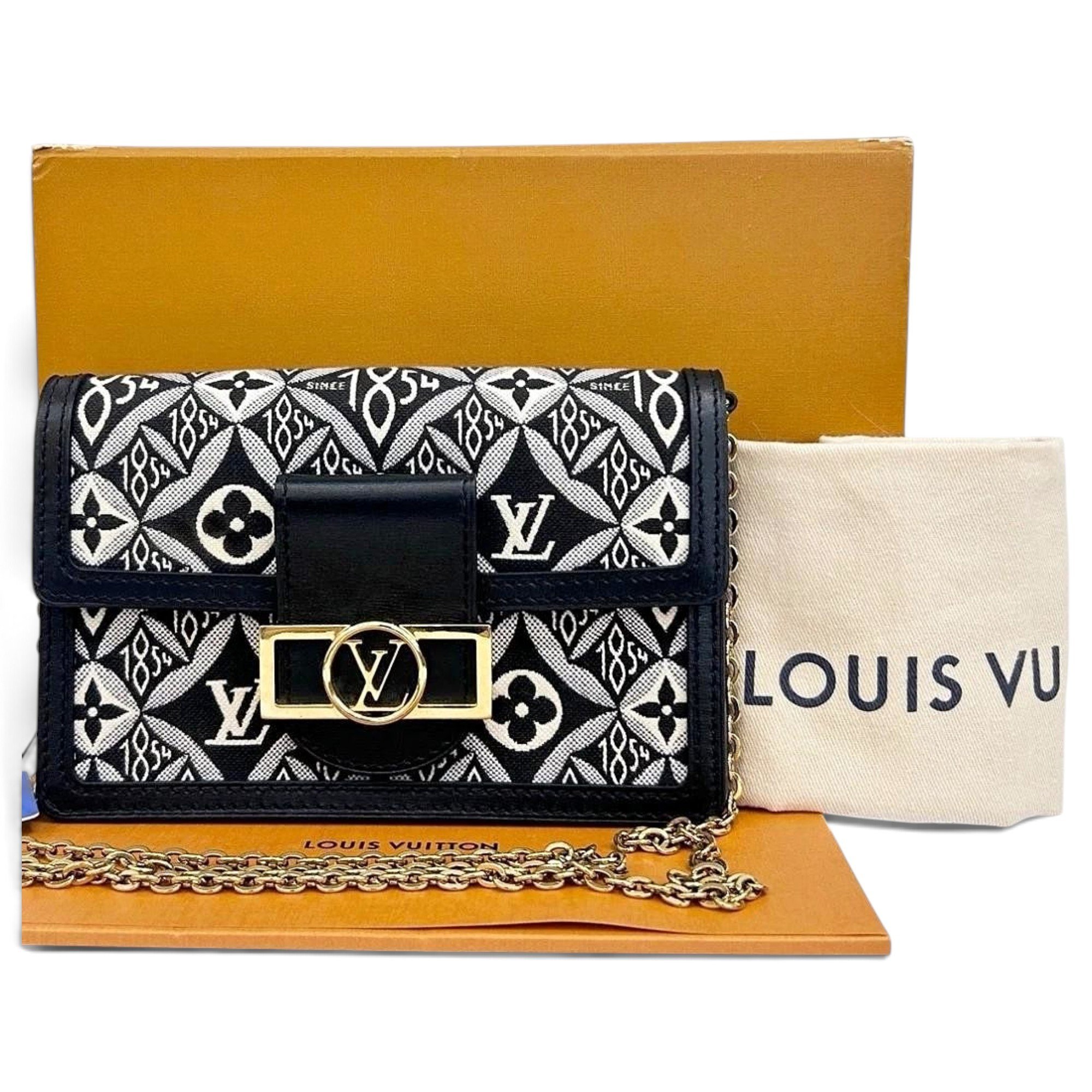 Cloth clutch bag