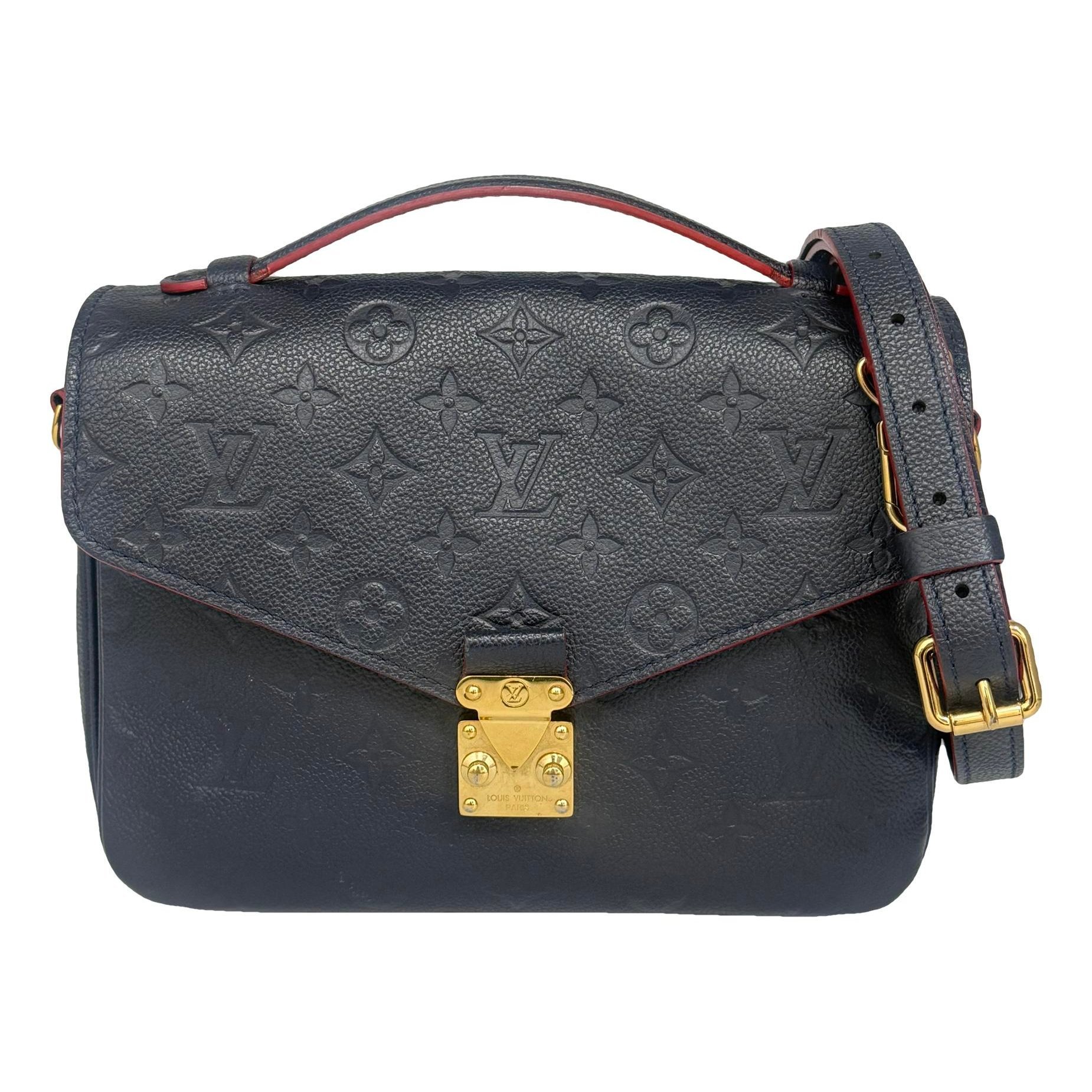 Metis leather handbag