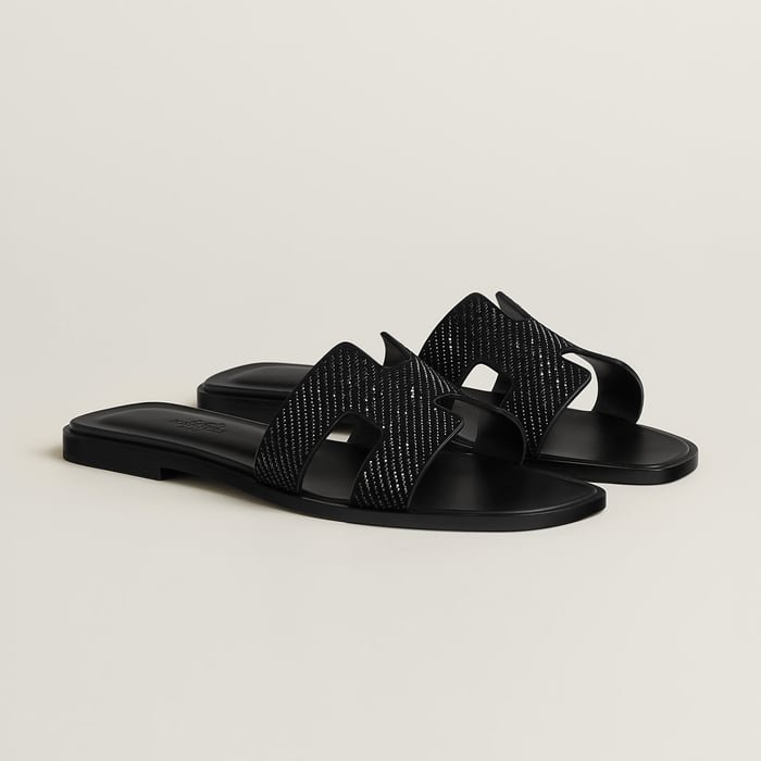 Noir Oran Sandal