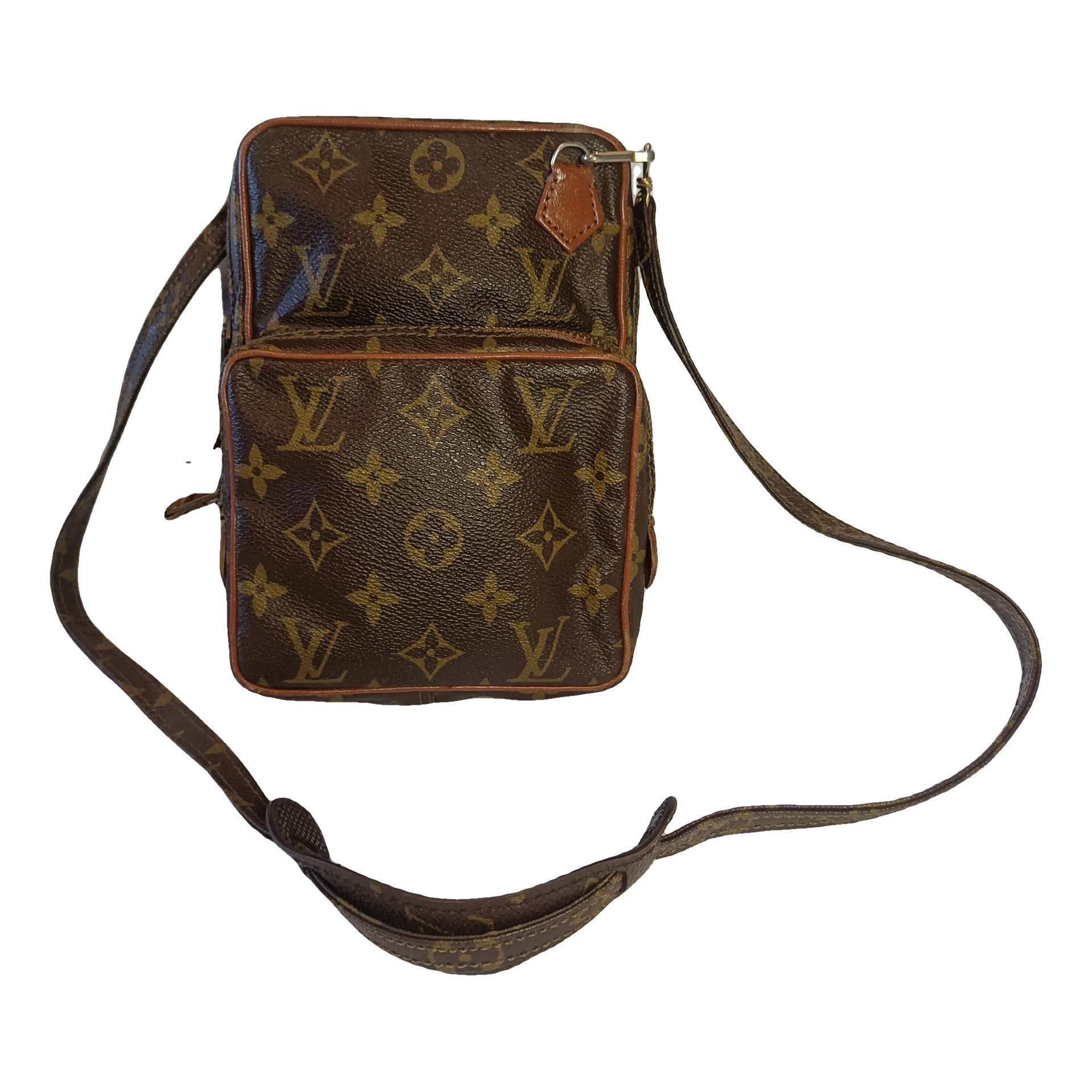 Amazon leather handbag