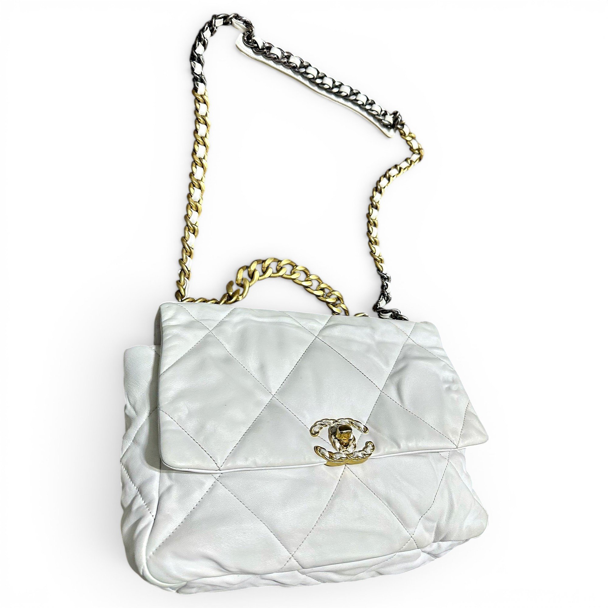 Chanel 19 leather handbag