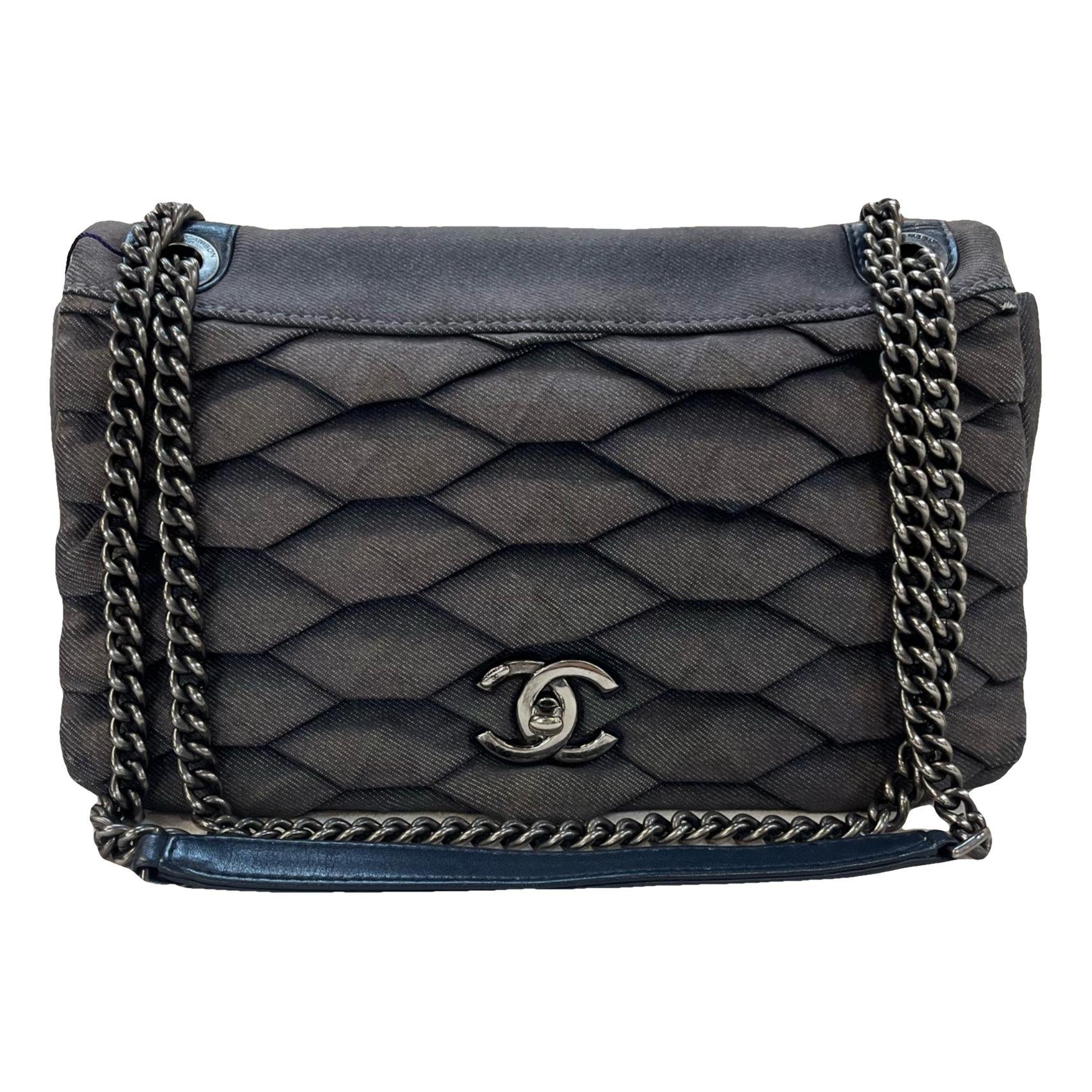 Statement handbag