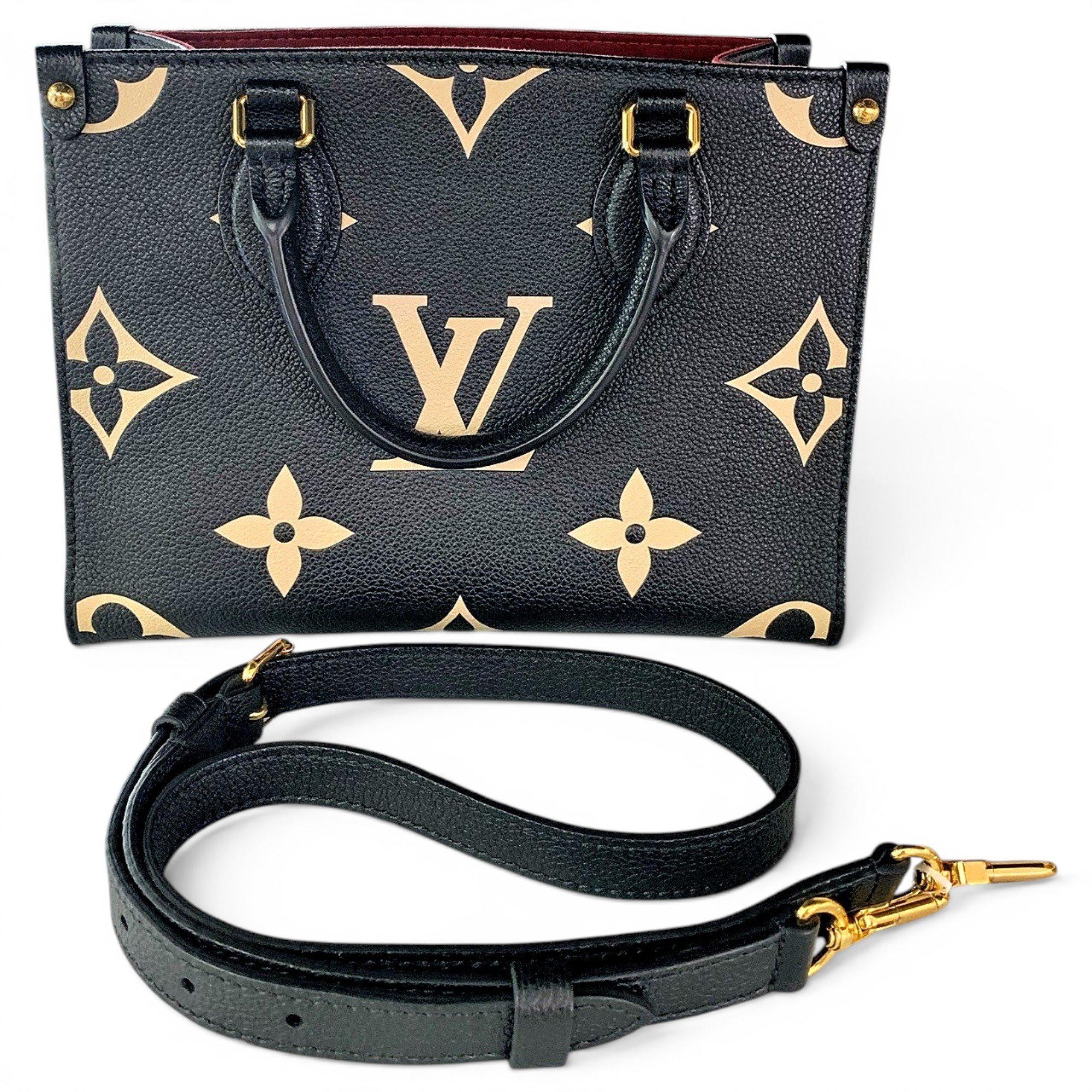 Onthego leather handbag