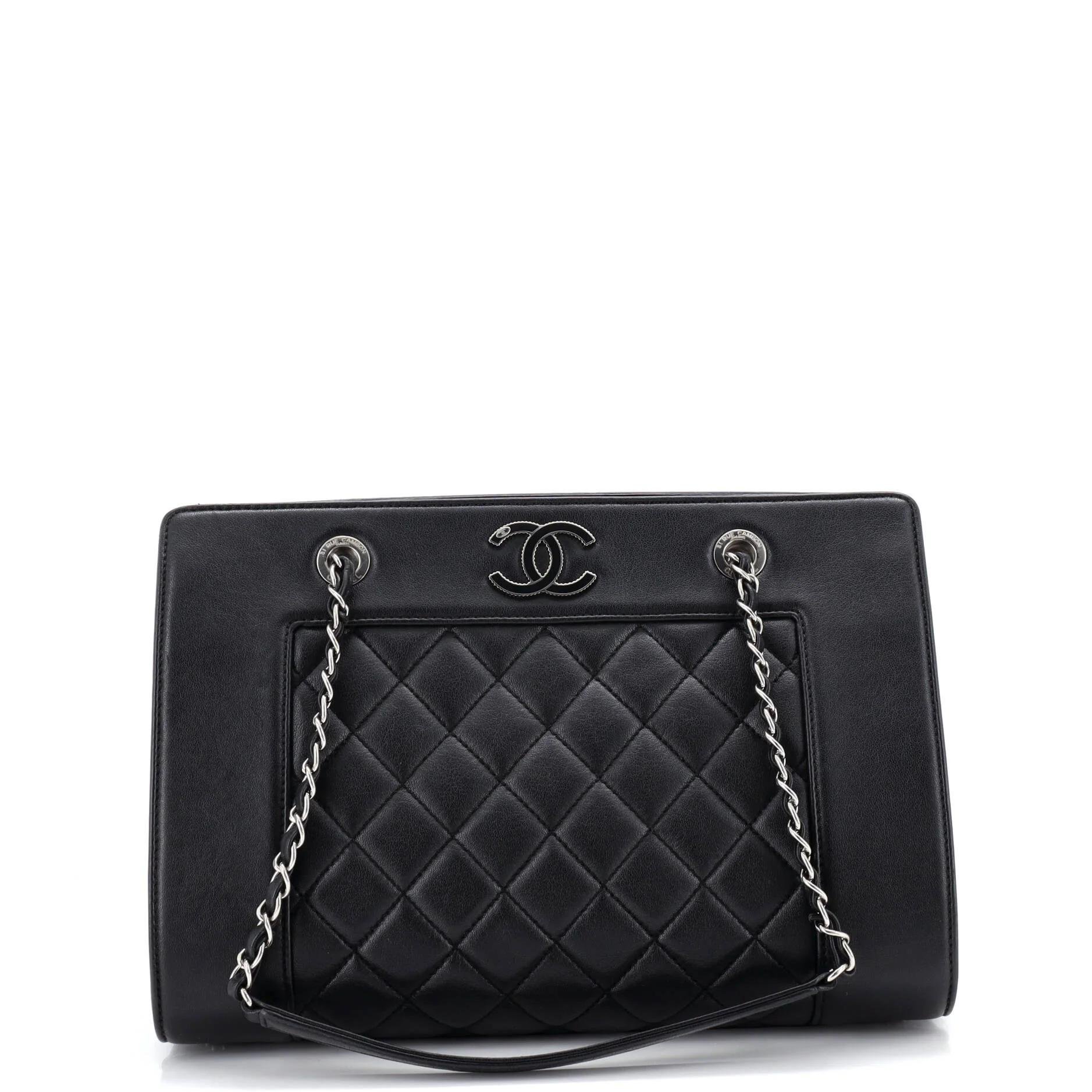 Classic CC Shopping leather tote