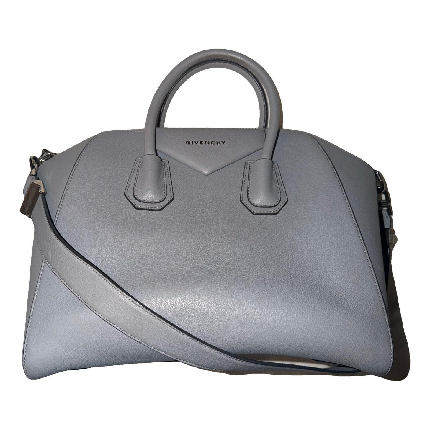Antigona leather handbag