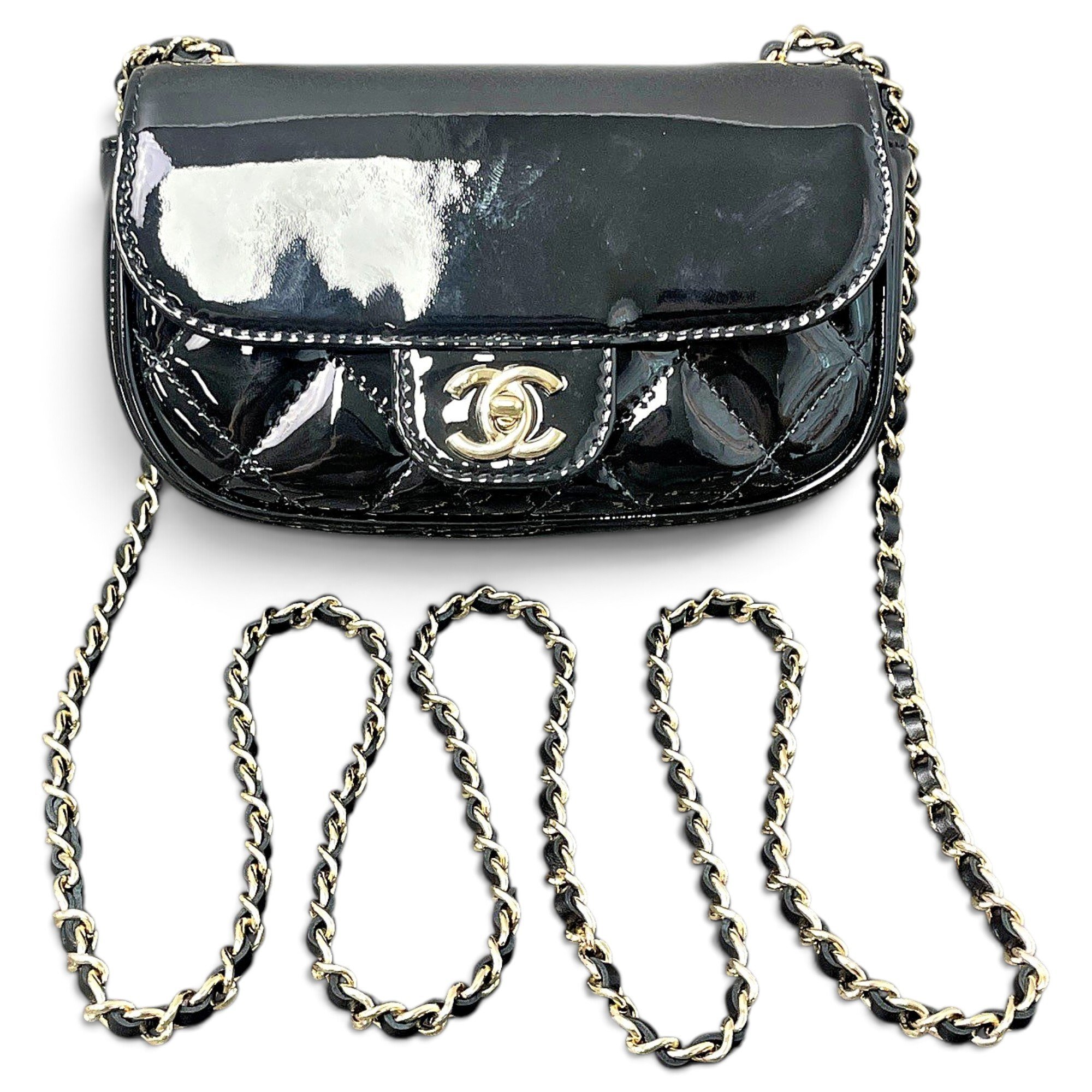 Timeless/Classique patent leather crossbody bag