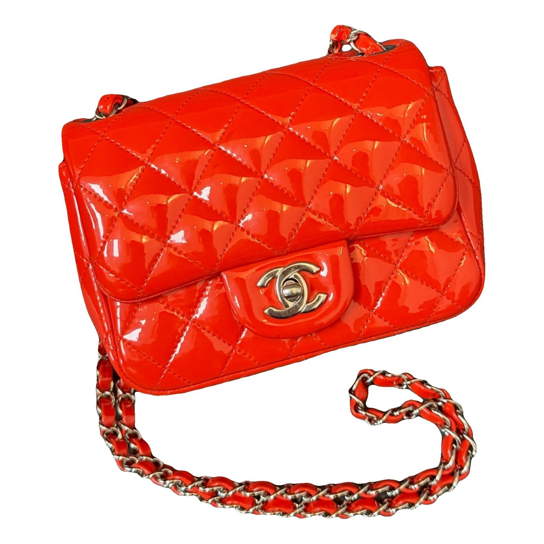 Timeless/Classique patent leather crossbody bag