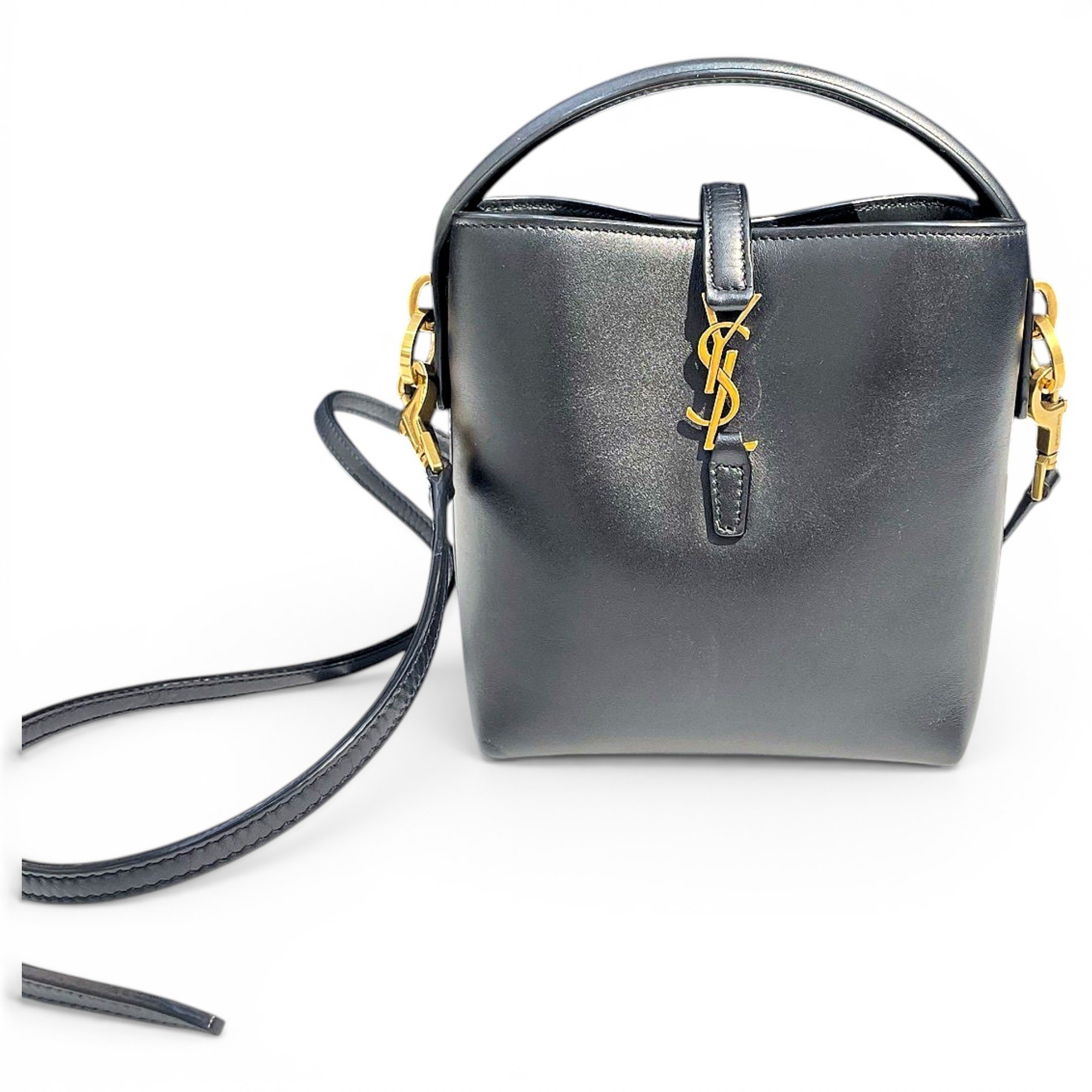 Le 37 leather handbag