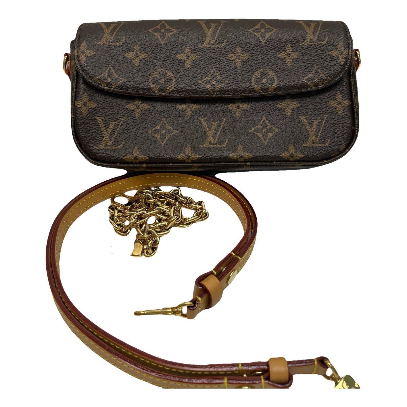 Ivy leather handbag