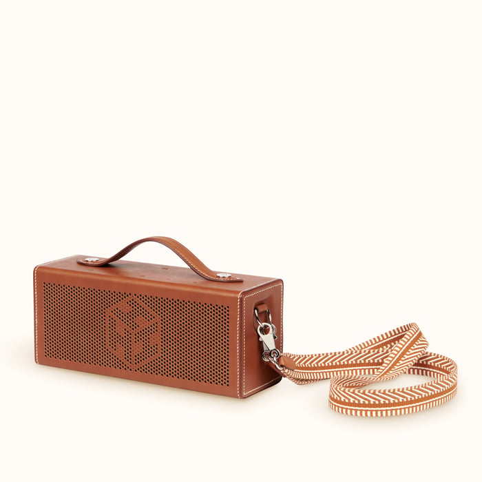 Gold Odyssee Terre Mobile Speaker