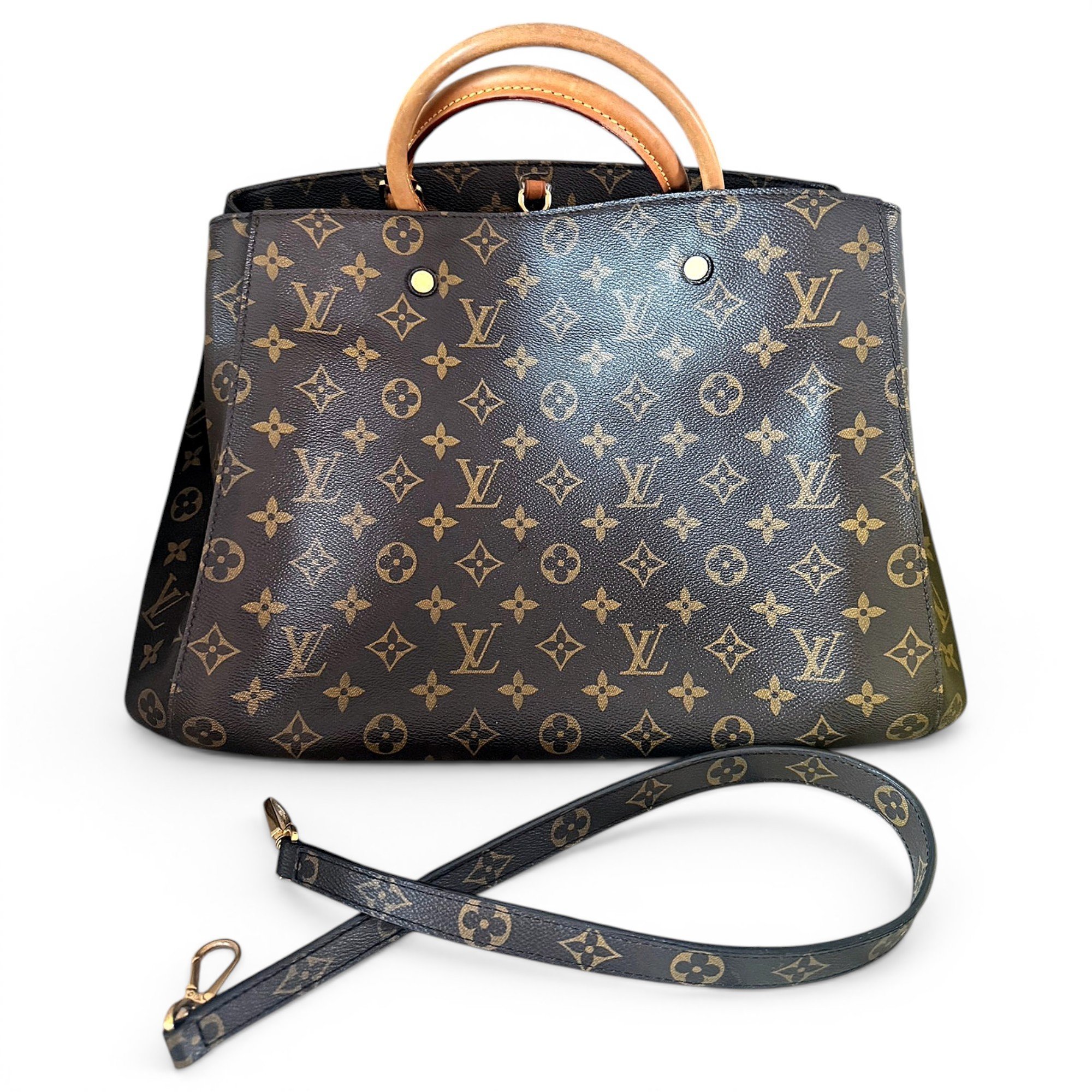 Louis Vuitton Montaigne leather handbag