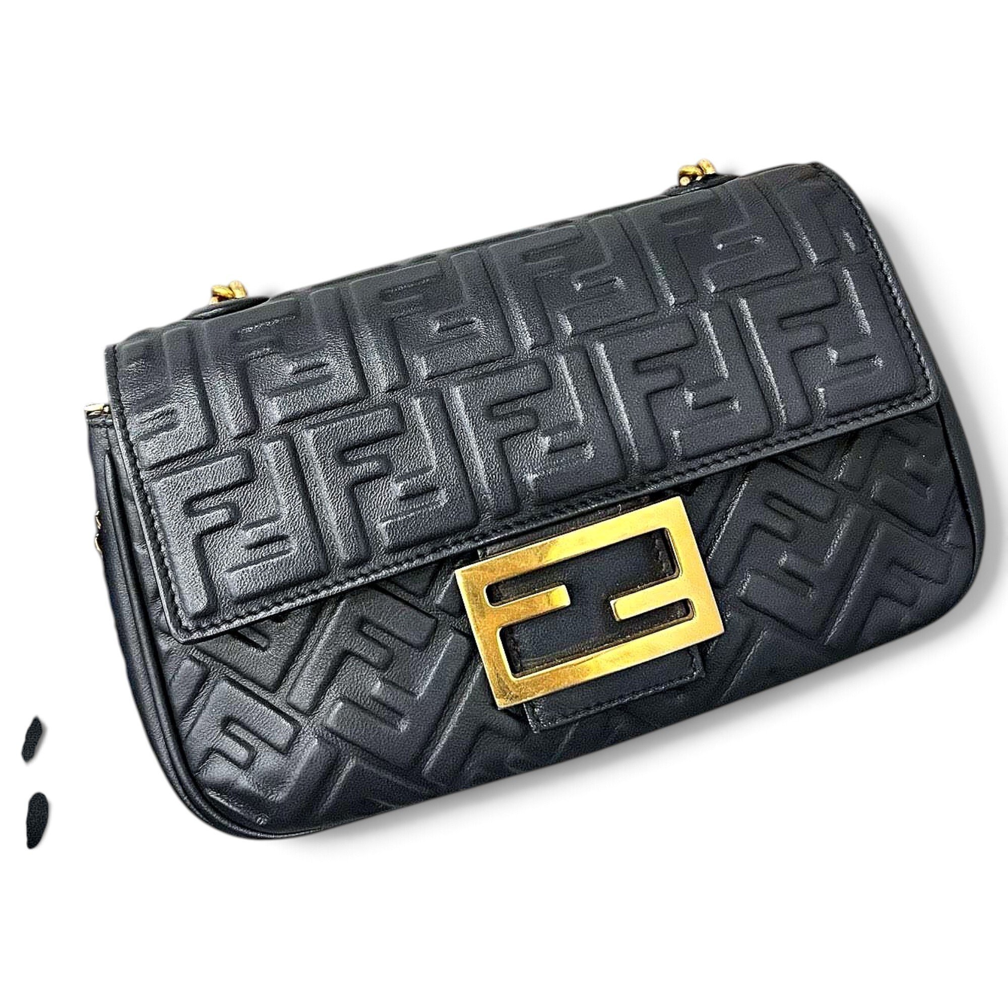 Baguette leather handbag