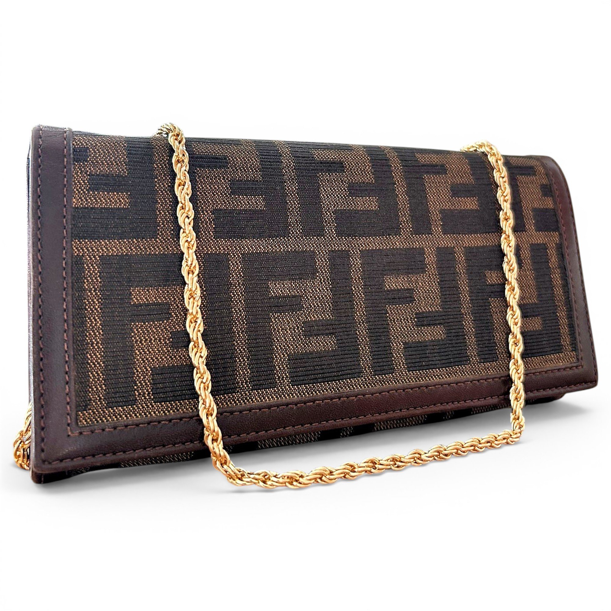 Baguette cloth crossbody bag