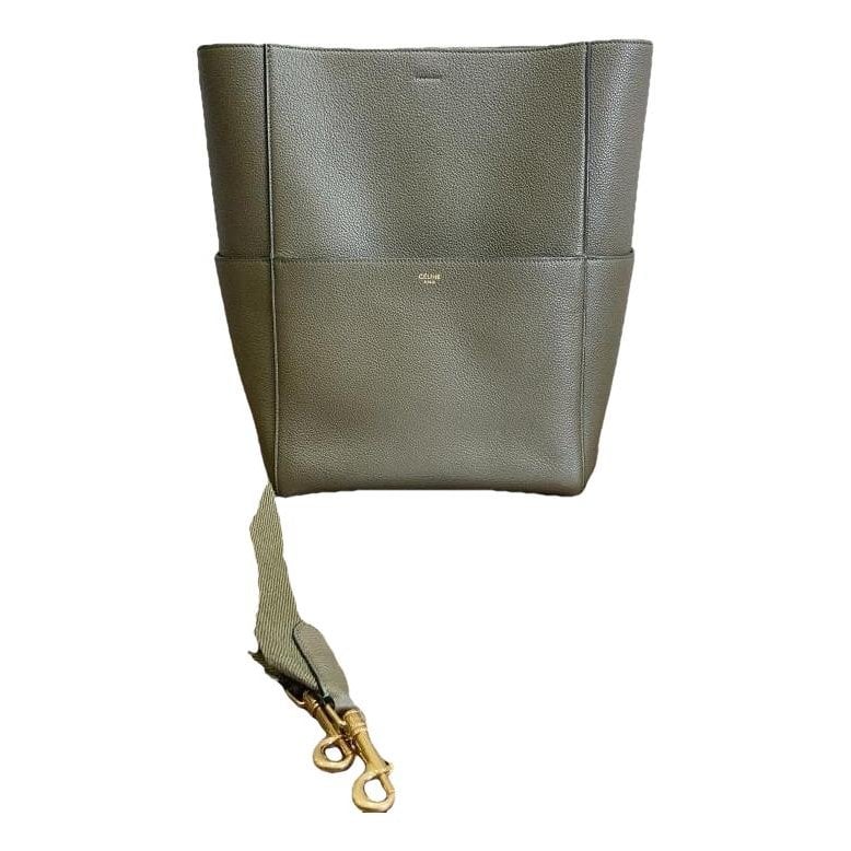 Leather handbag