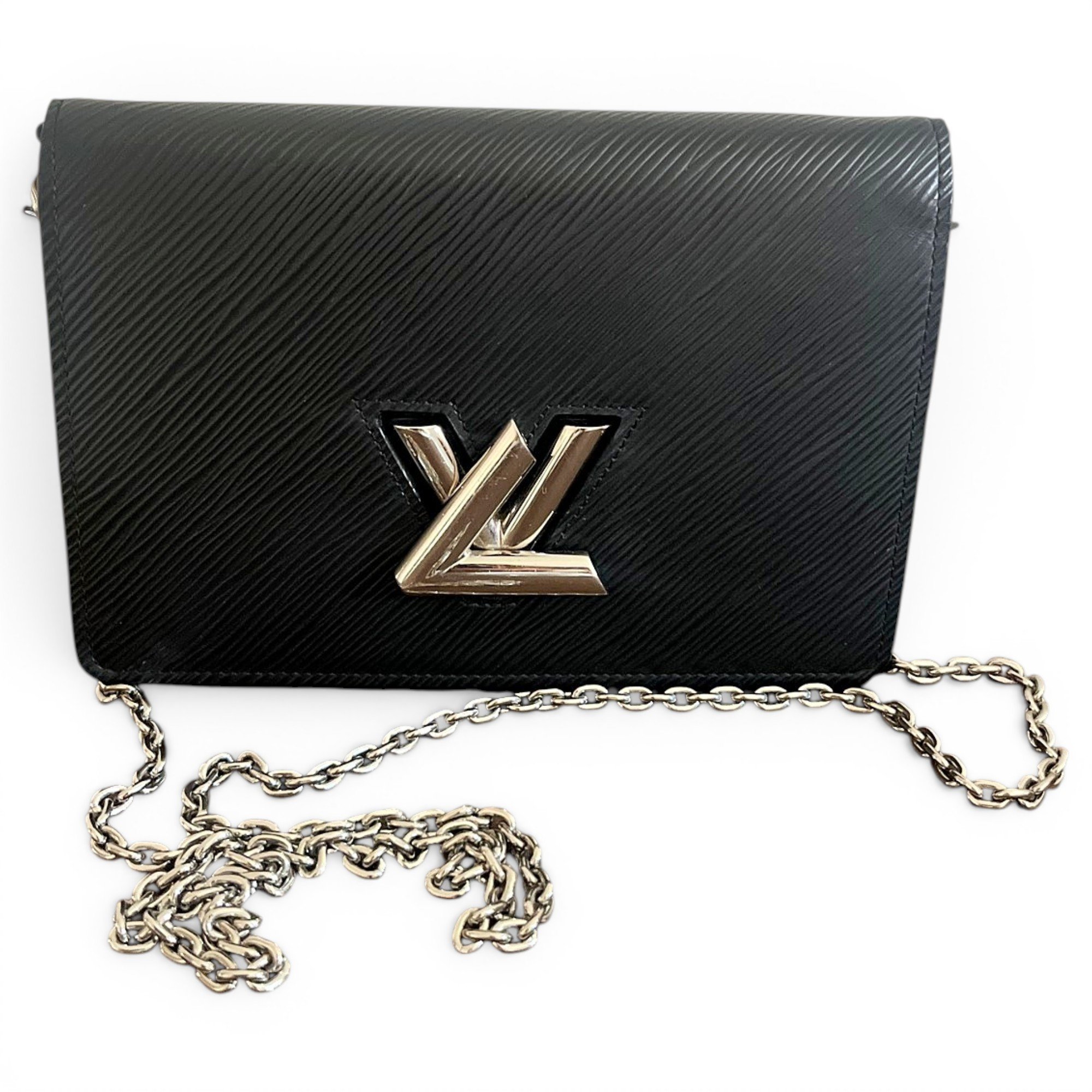 Twist Belt Wallet On Chain leather crossbody bag