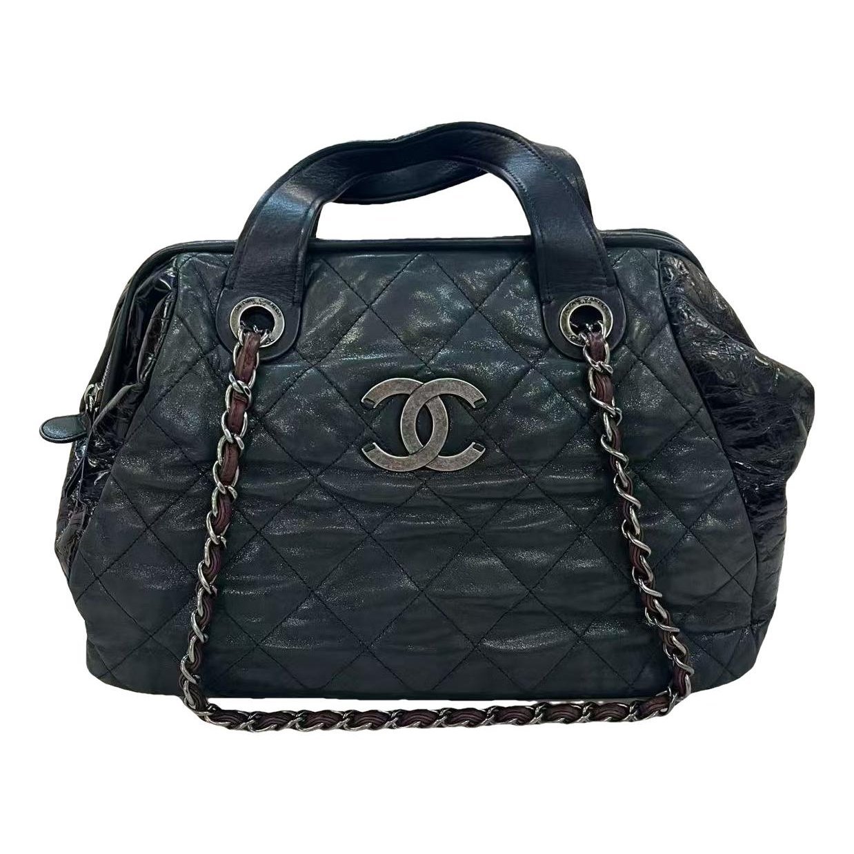 Leather handbag
