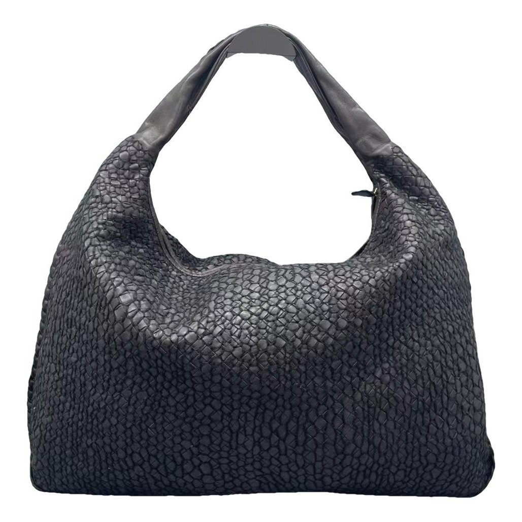 Veneta leather handbag