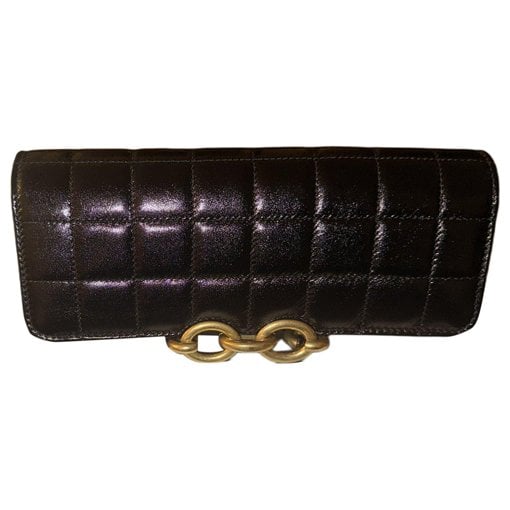 Leather clutch bag