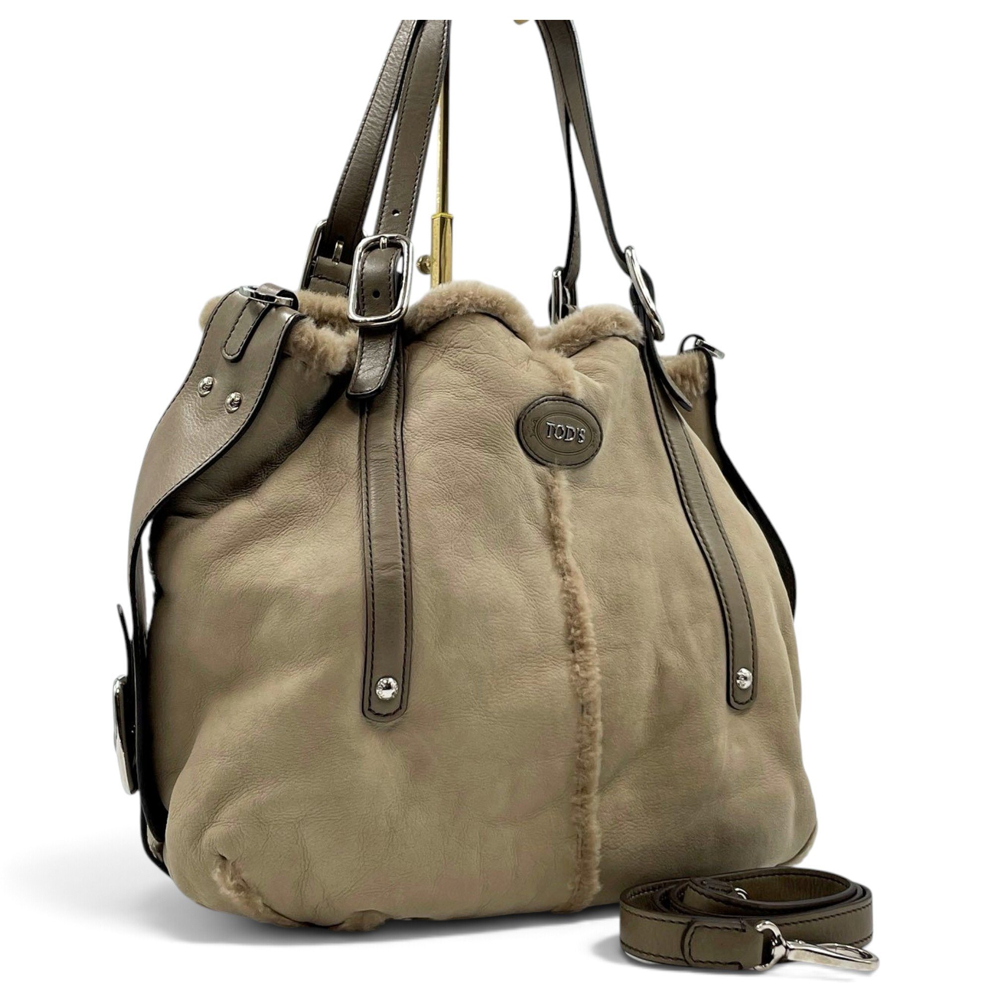 Leather tote