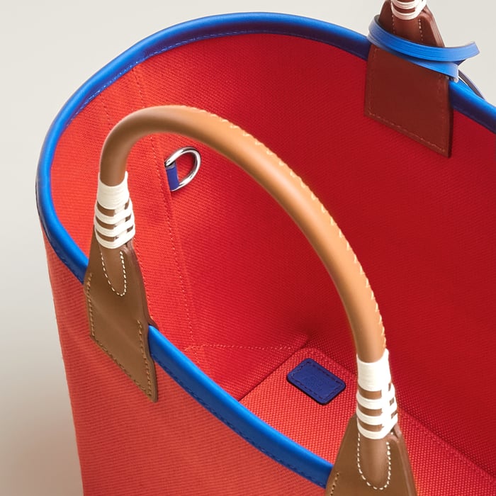 Steeple 25 Bag