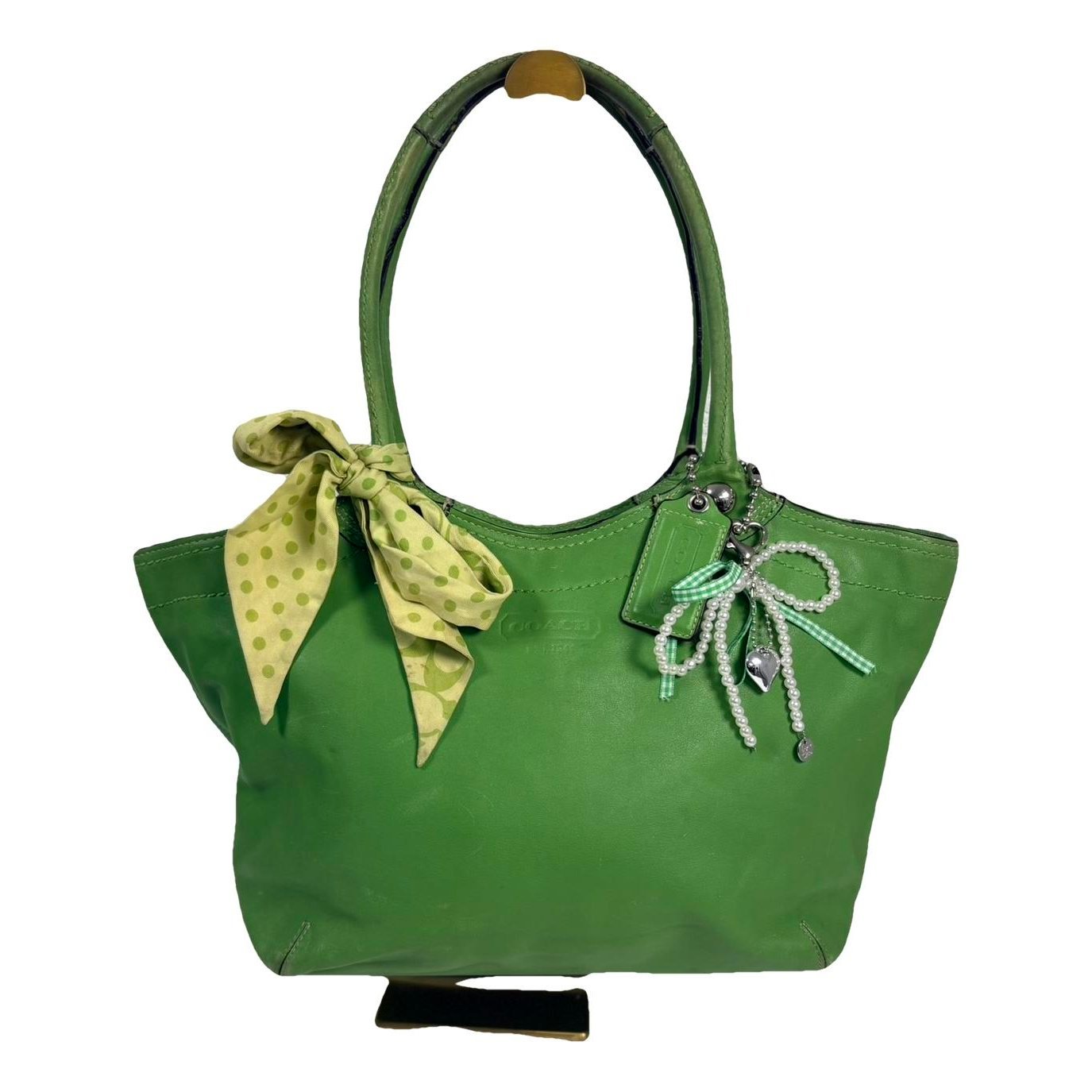 Leather tote
