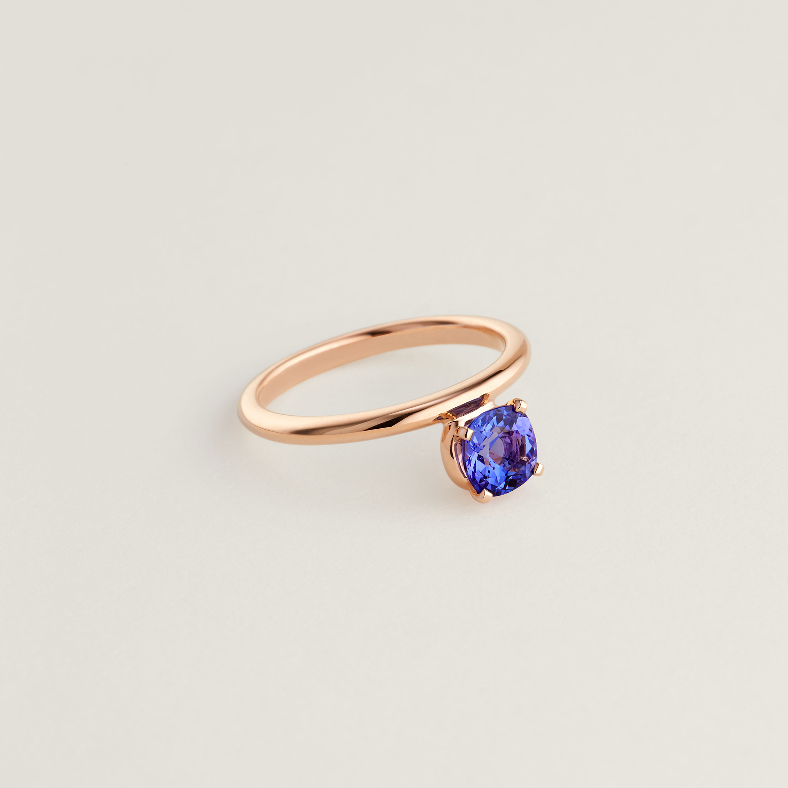 Hermès Grand Jete solitaire engagement ring, medium model