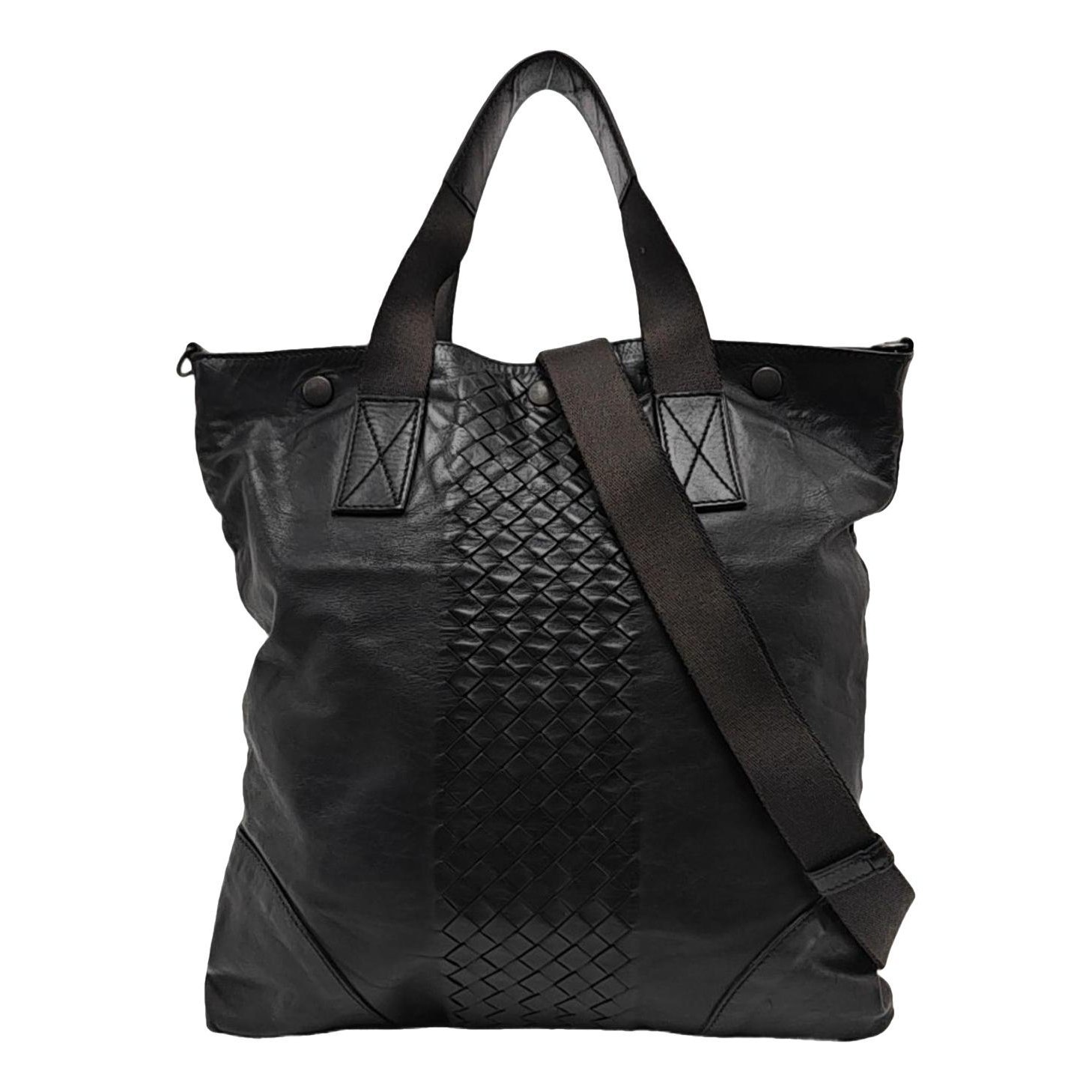 Veneta leather handbag