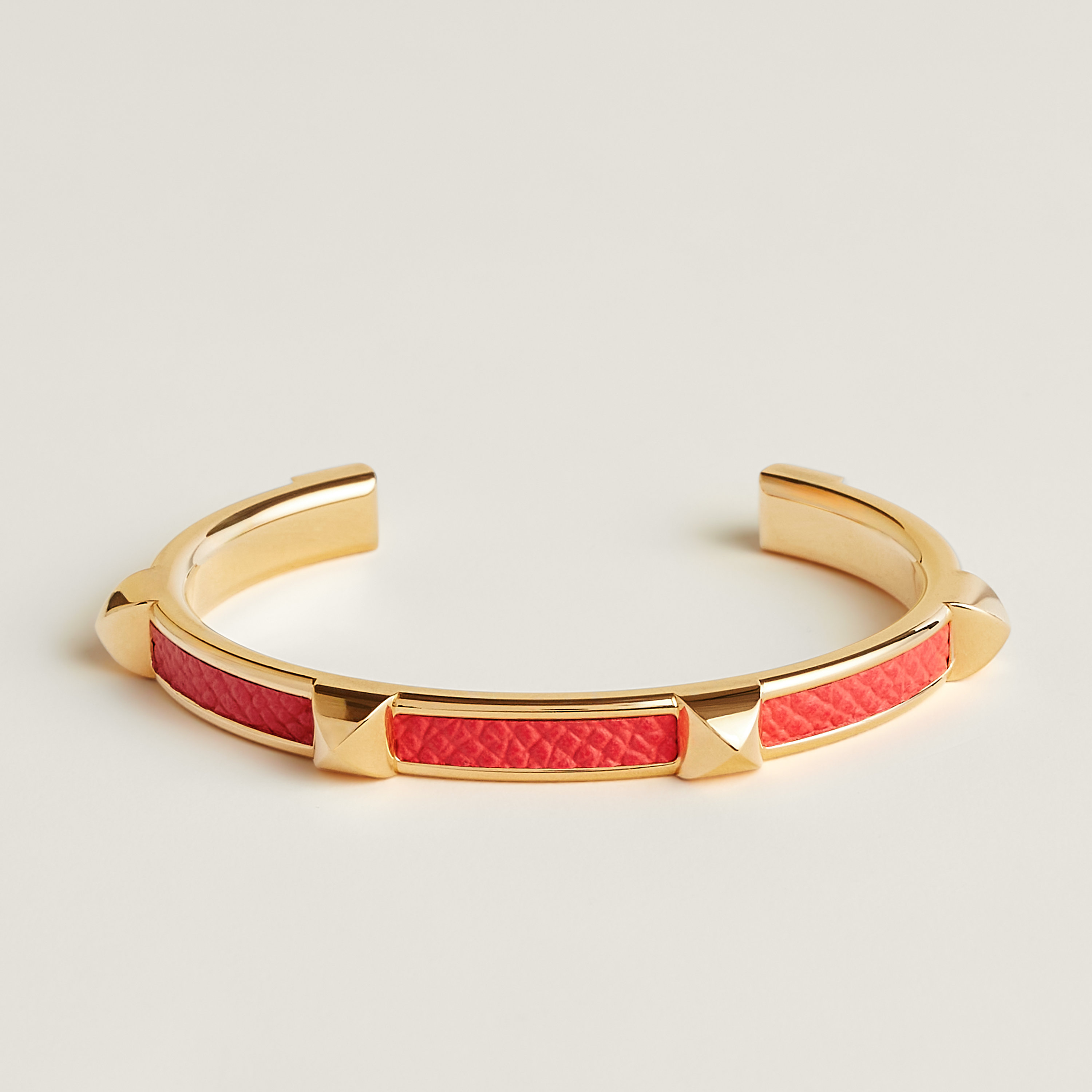 Hermès ブレスレット 《アテナ》 黒 | BagUSeek