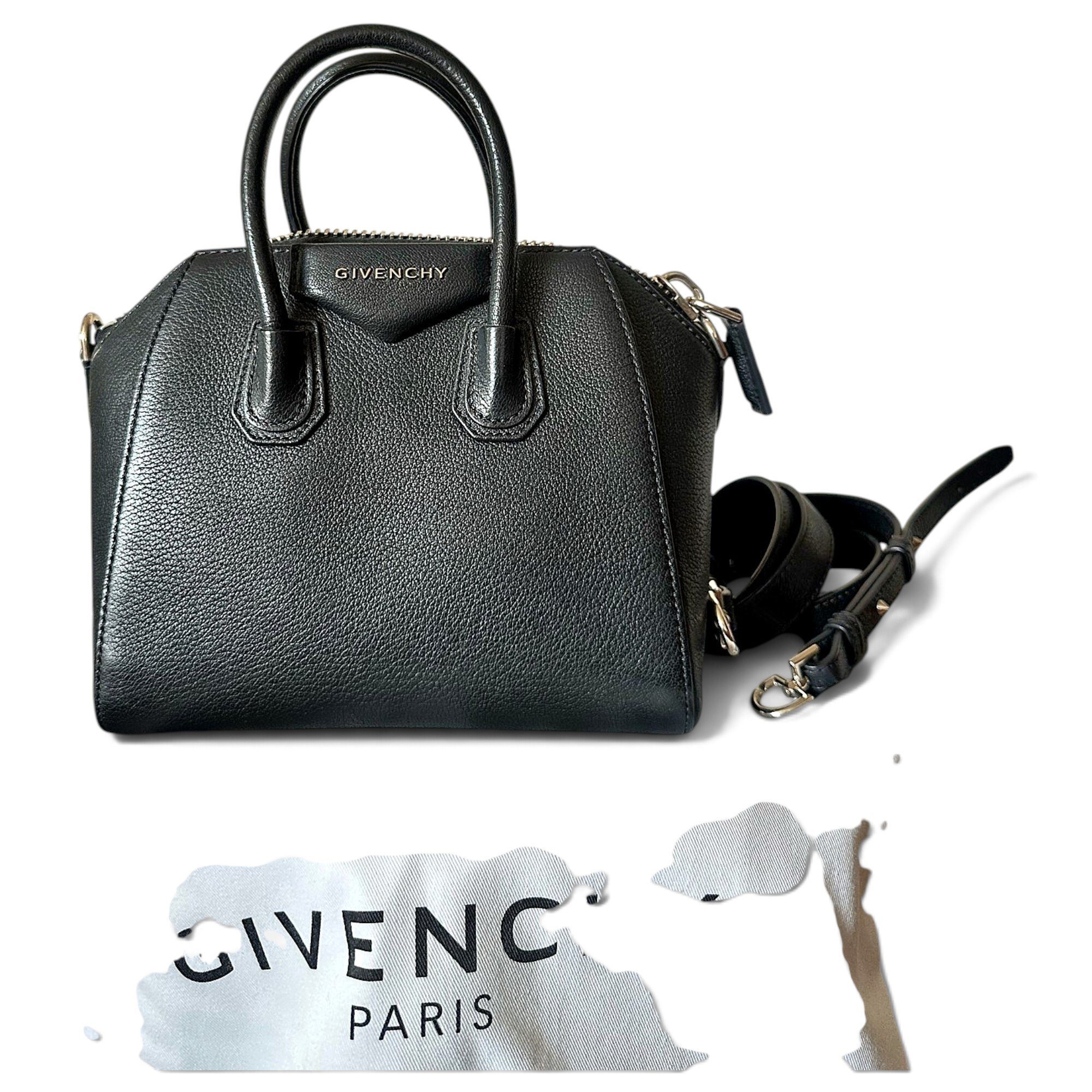 Antigona leather handbag