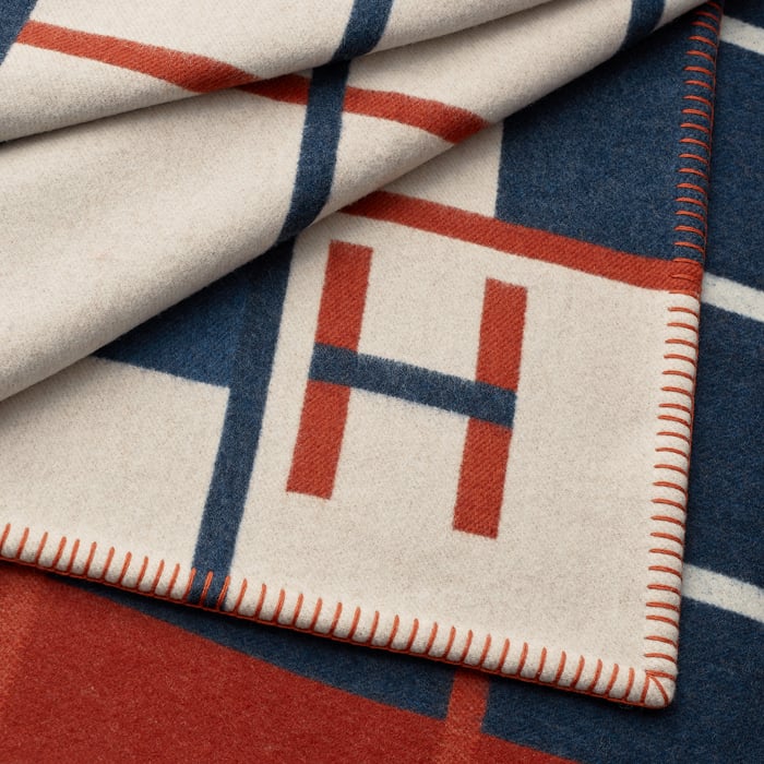 Marine Avalon Clairiere Square Blanket