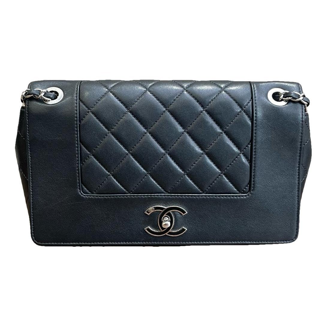 Timeless/Classique leather crossbody bag