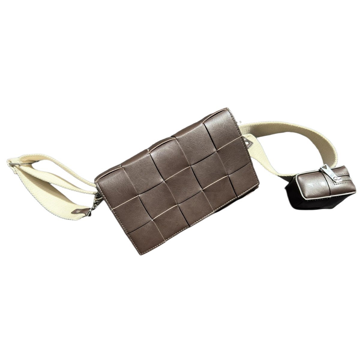 Cassette leather handbag