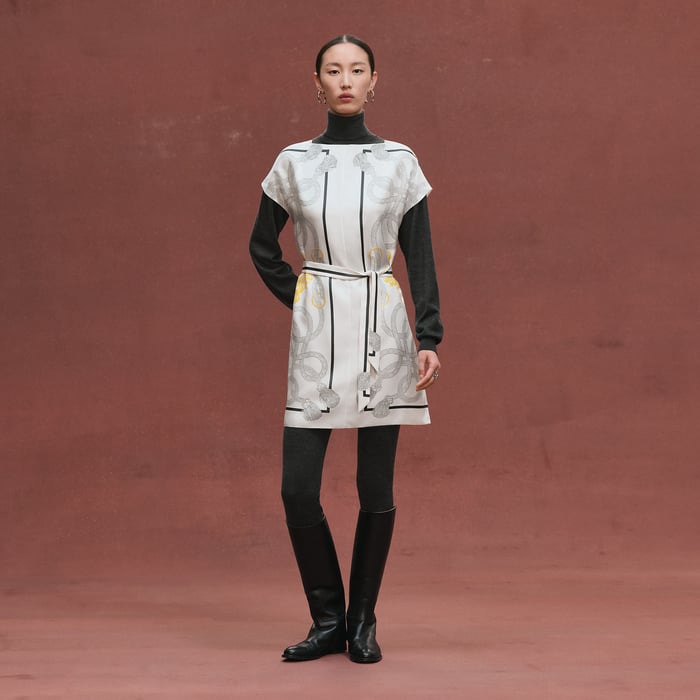 Blanc Nacre "Palefroi Remix" Classic Tunic
