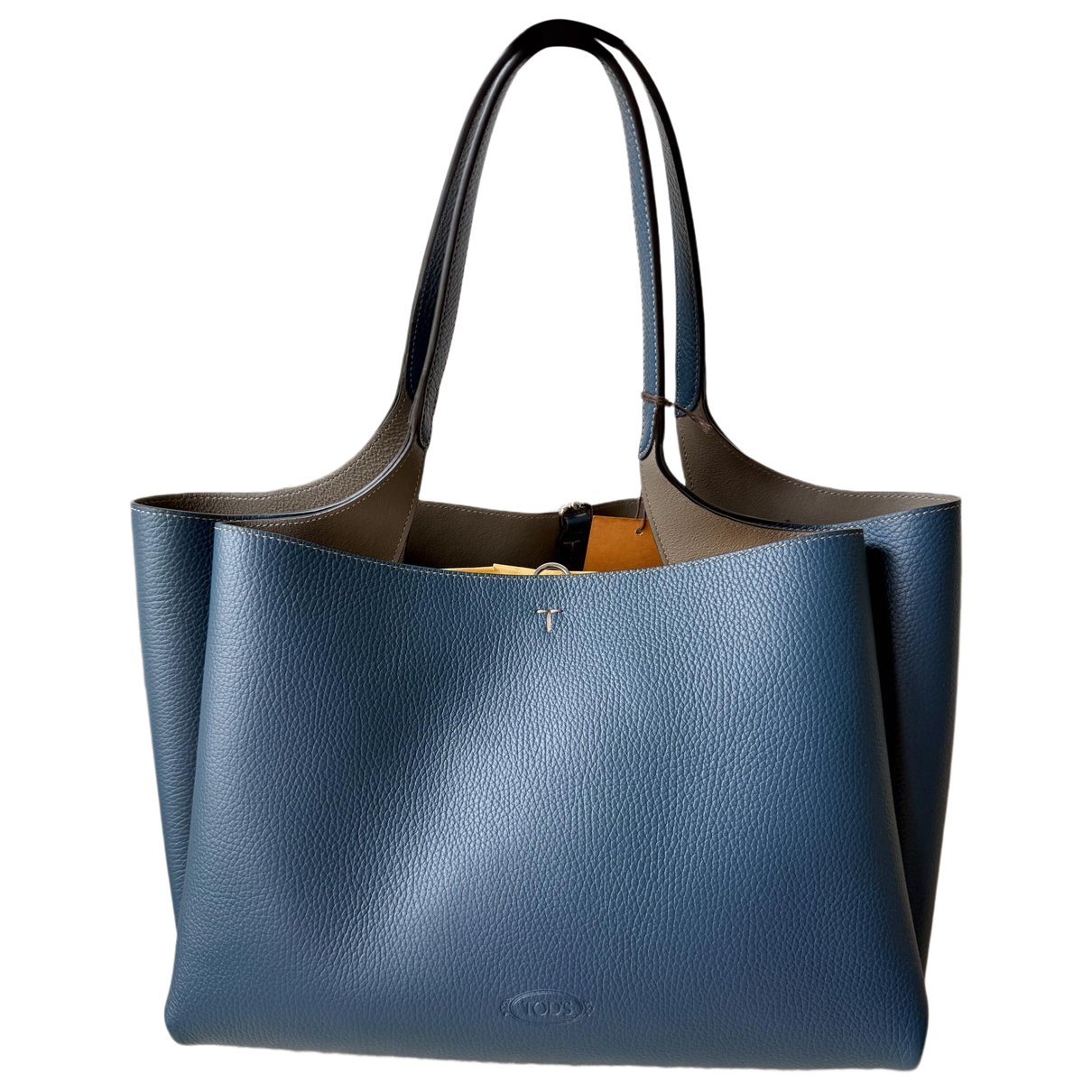 Leather tote