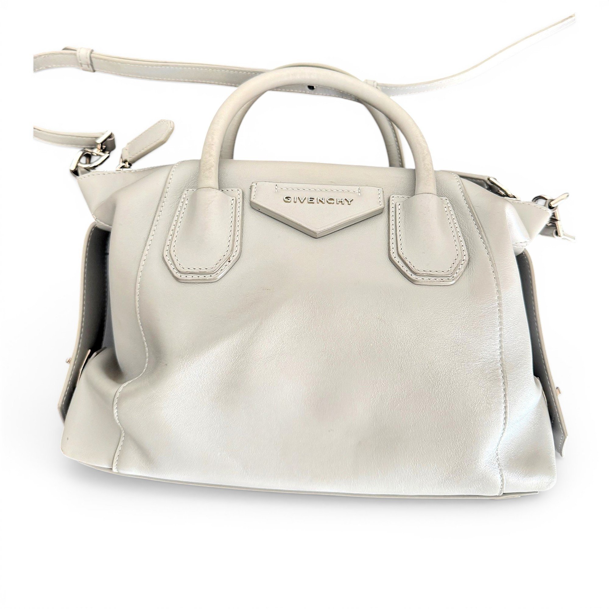Antigona leather handbag