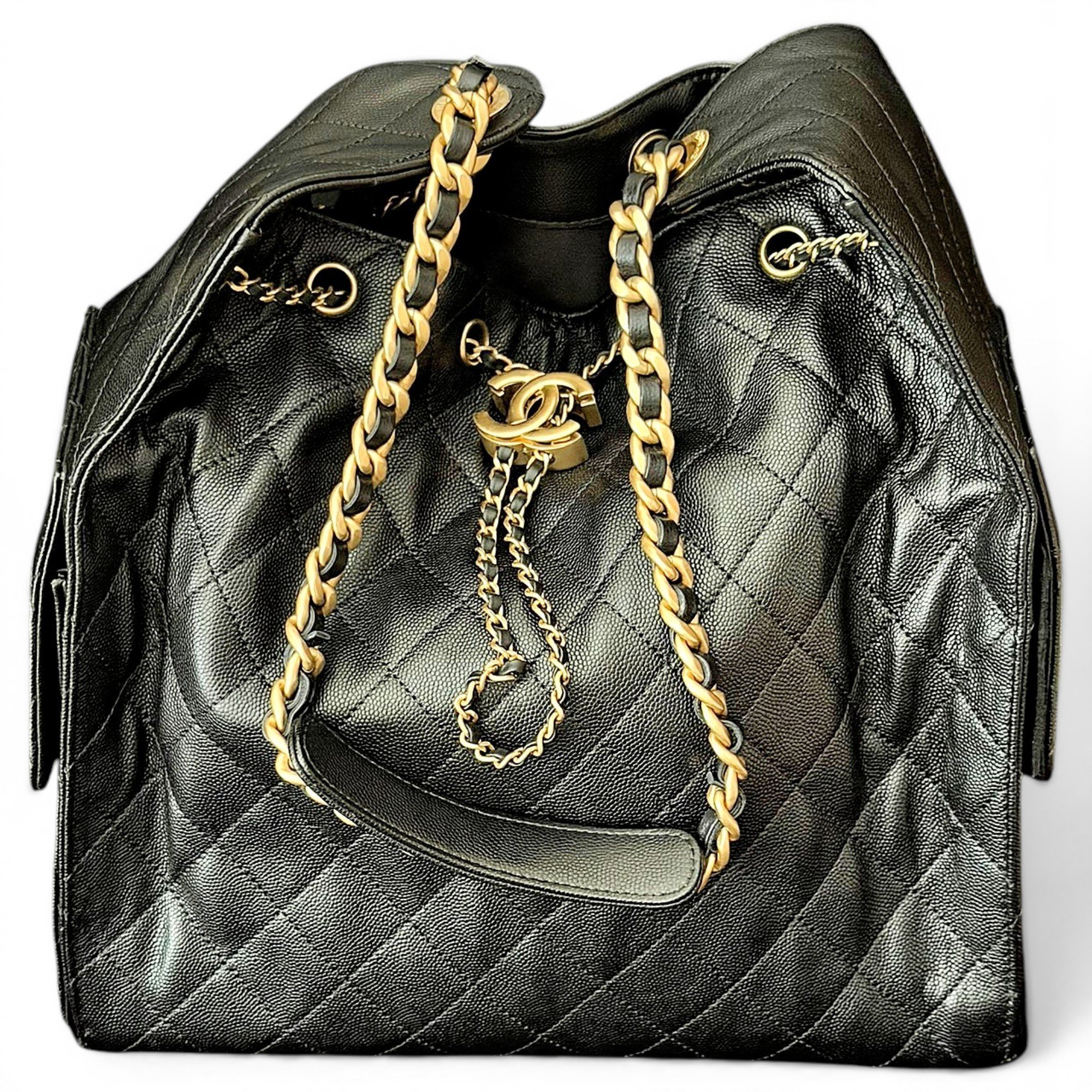 Chanel 25 leather handbag