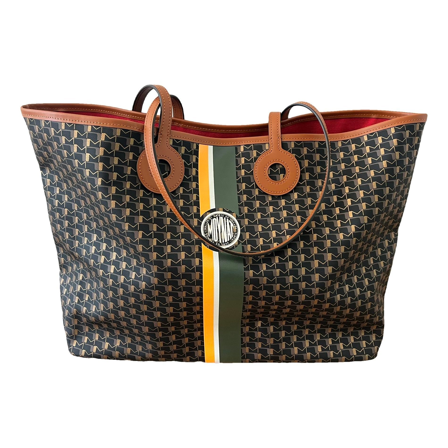 Leather tote