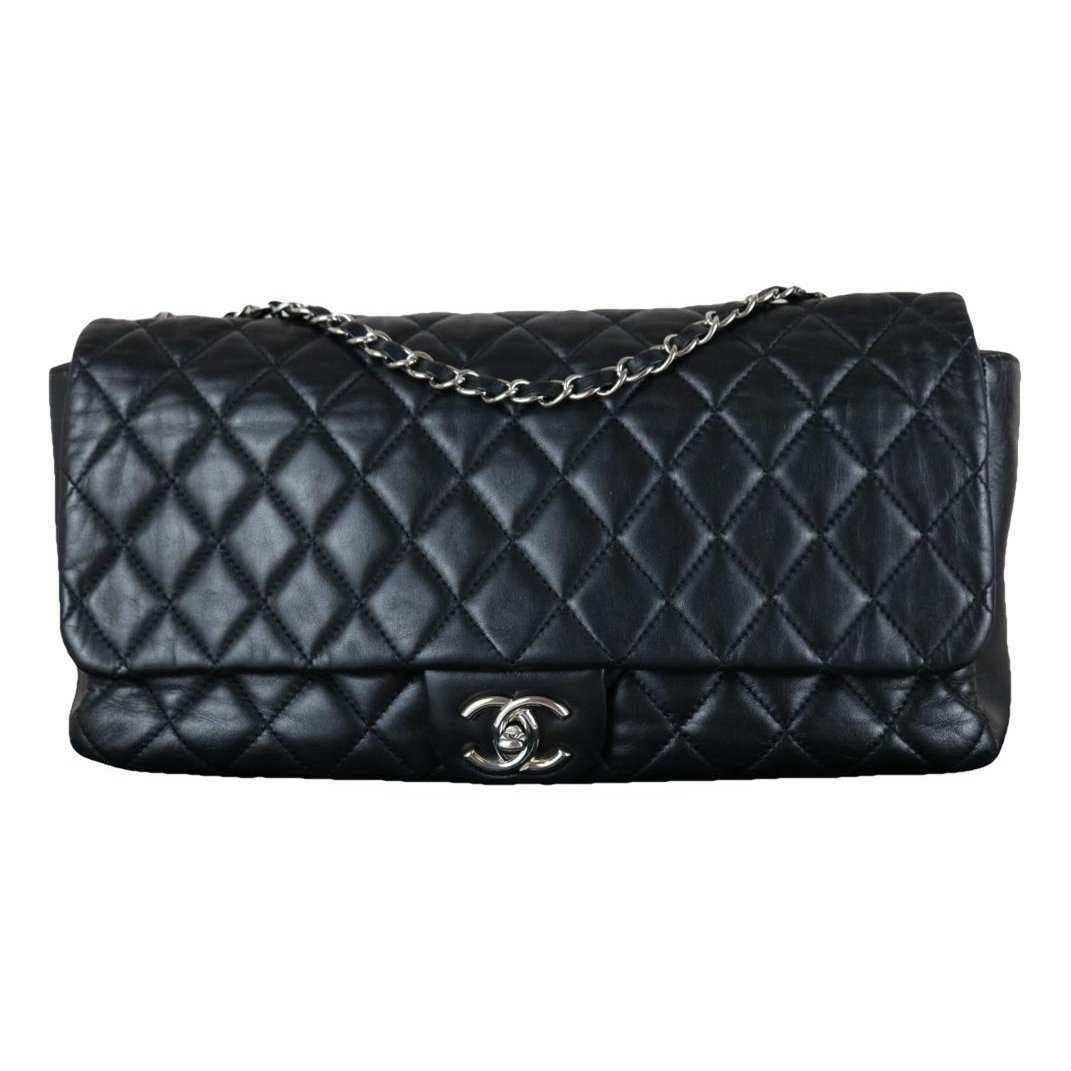 Timeless/Classique leather handbag