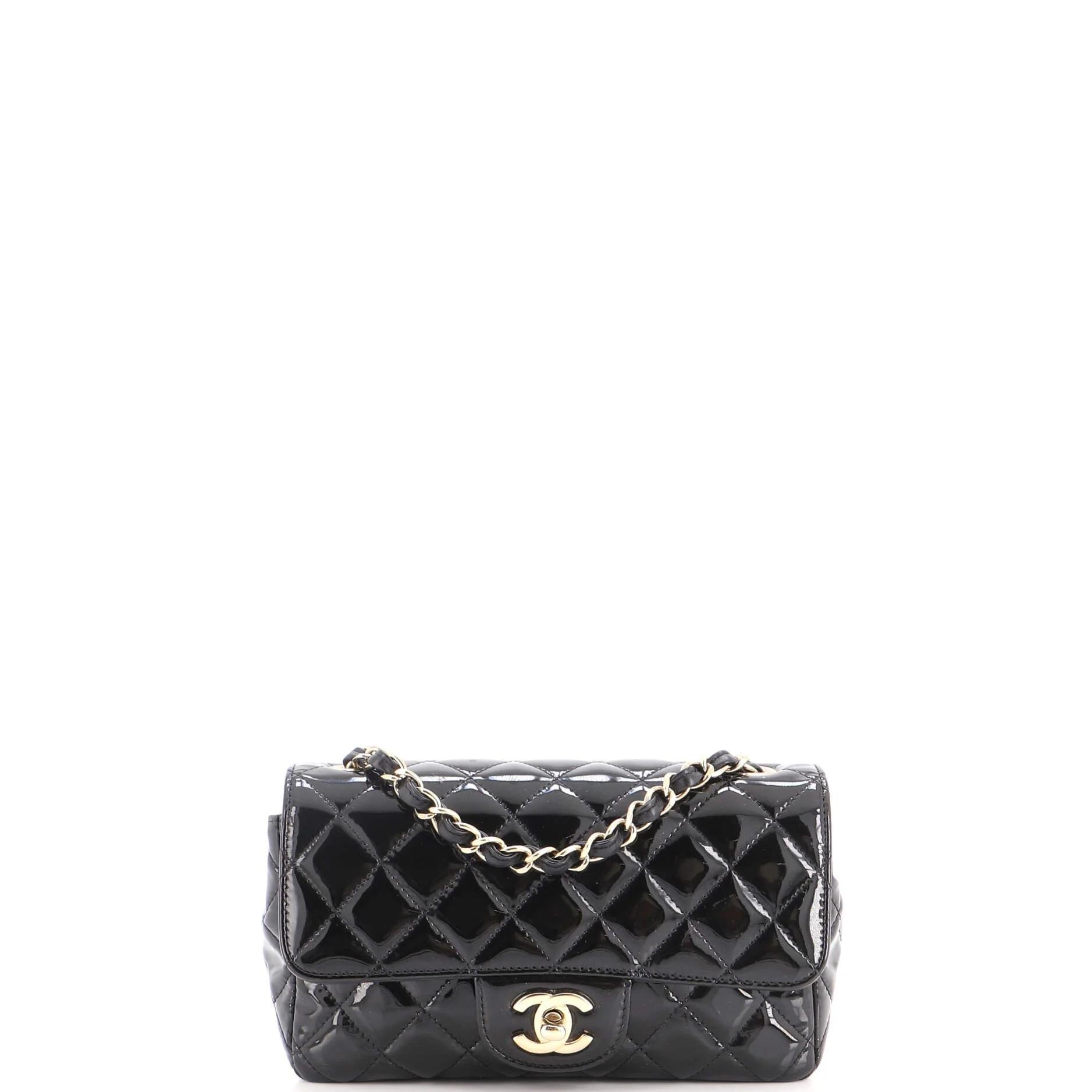 Timeless/Classique patent leather crossbody bag