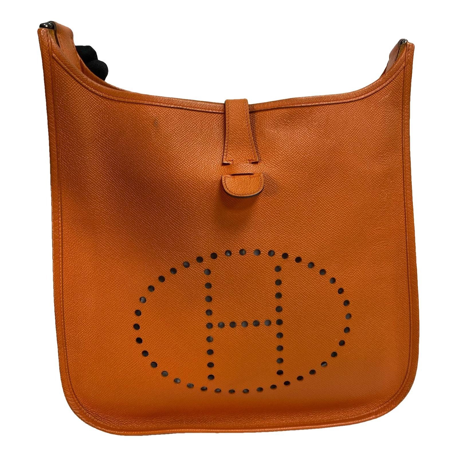 Evelyne leather handbag