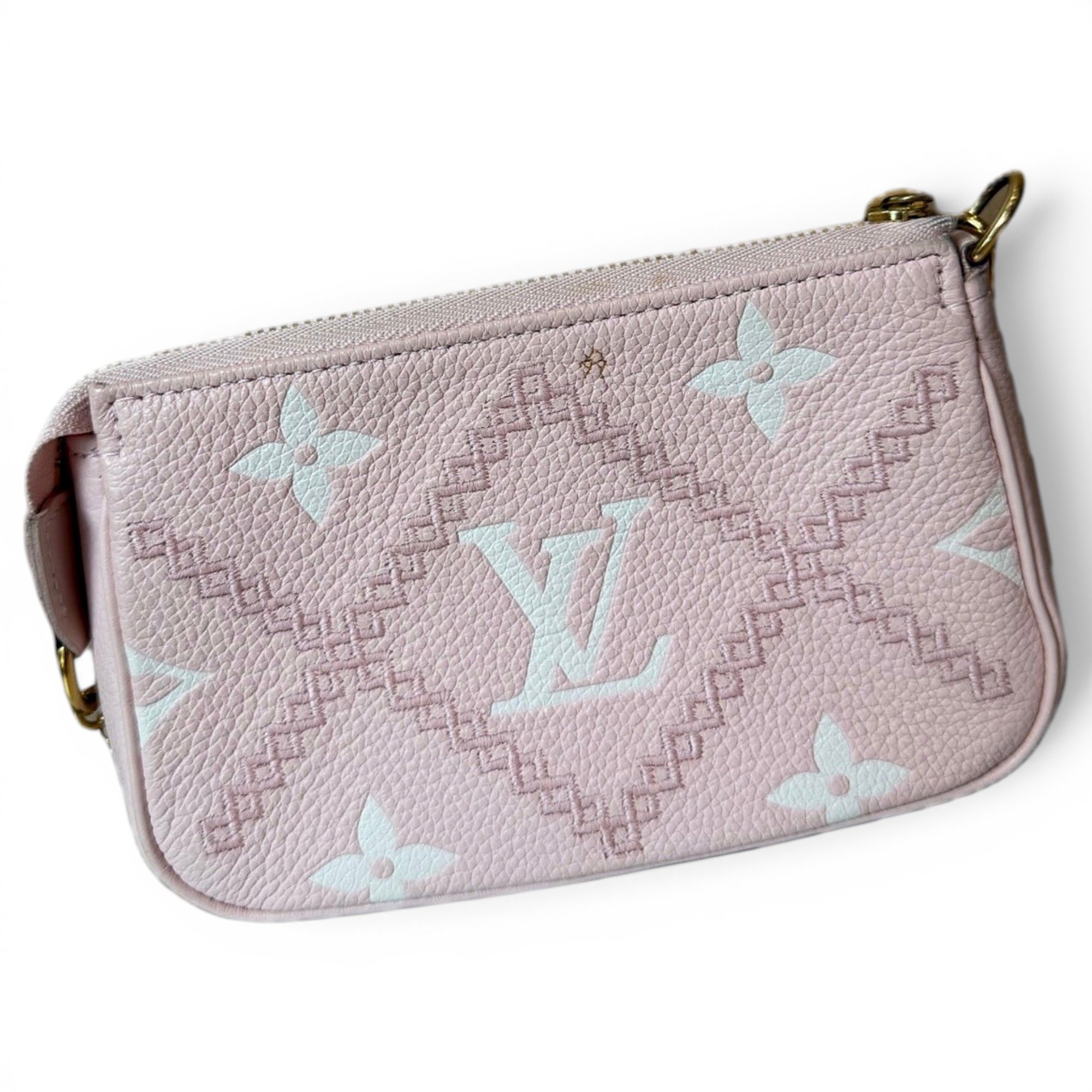 Pochette Accessoire leather handbag