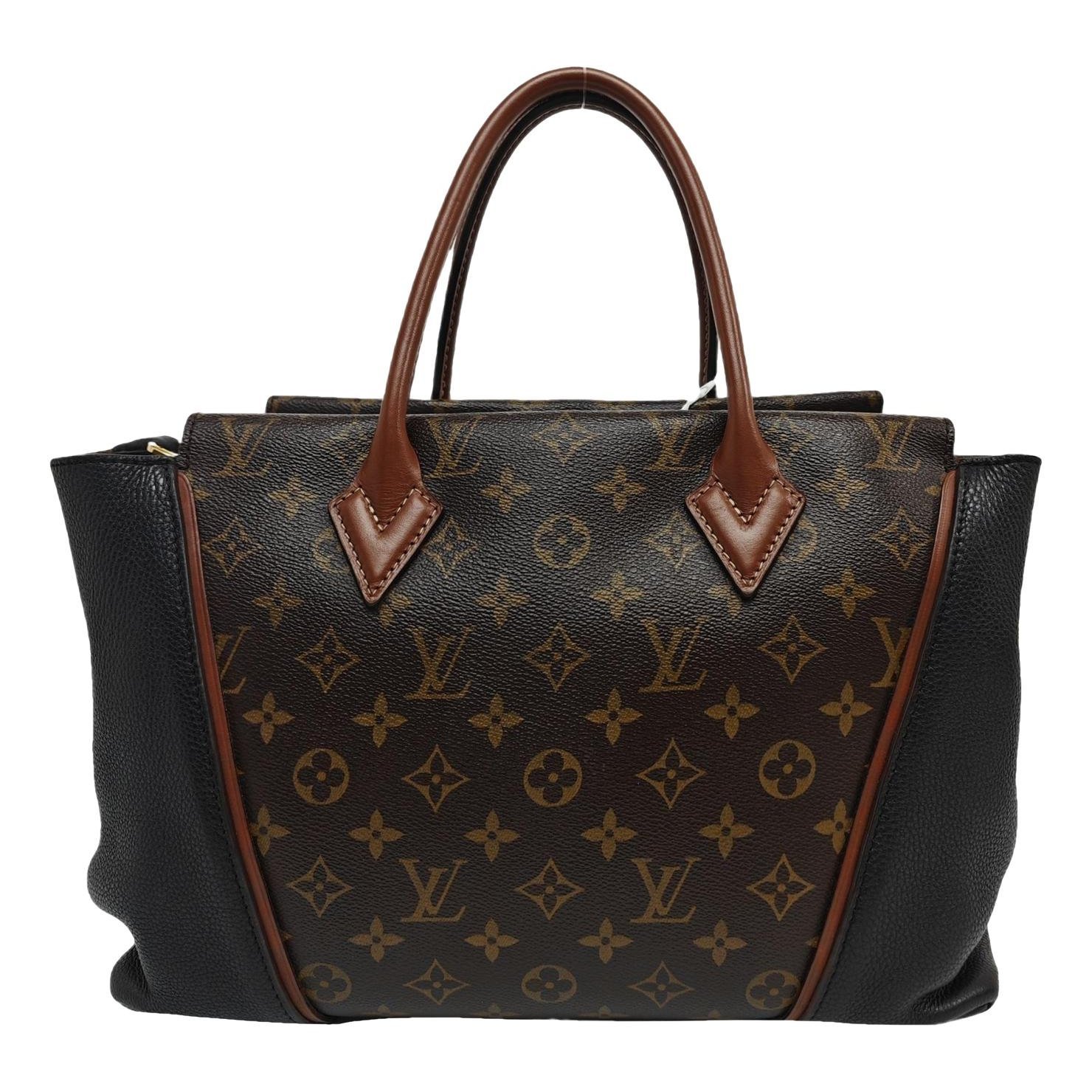 Bellflower leather handbag