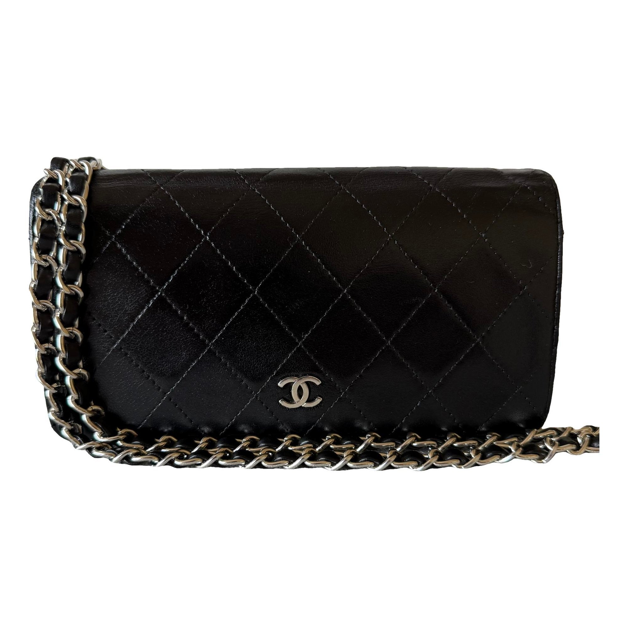 Wallet On Chain Timeless/Classique leather crossbody bag