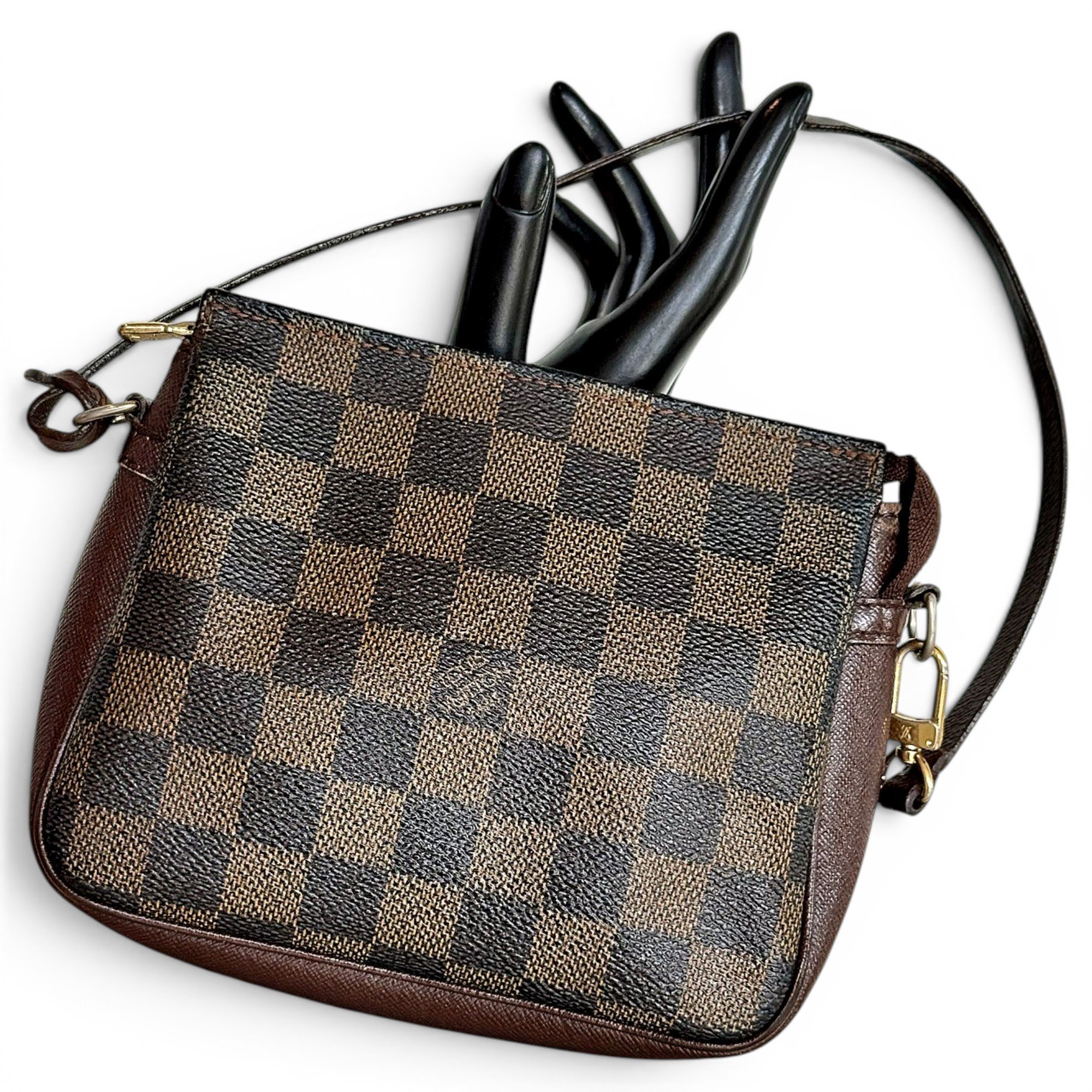 Leather crossbody bag