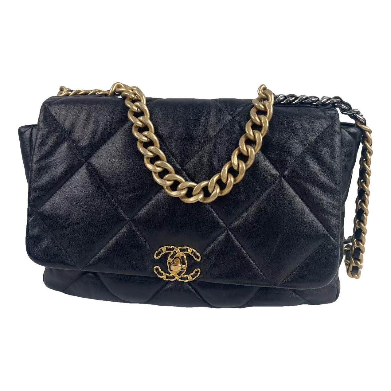 Chanel 19 leather bag