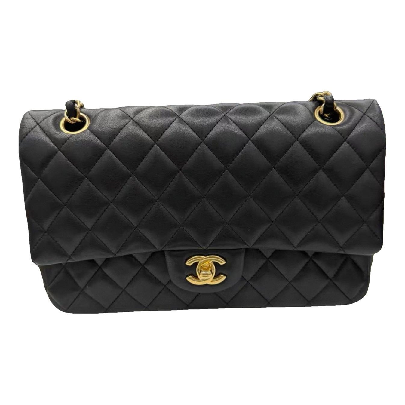 Timeless/Classique leather crossbody bag