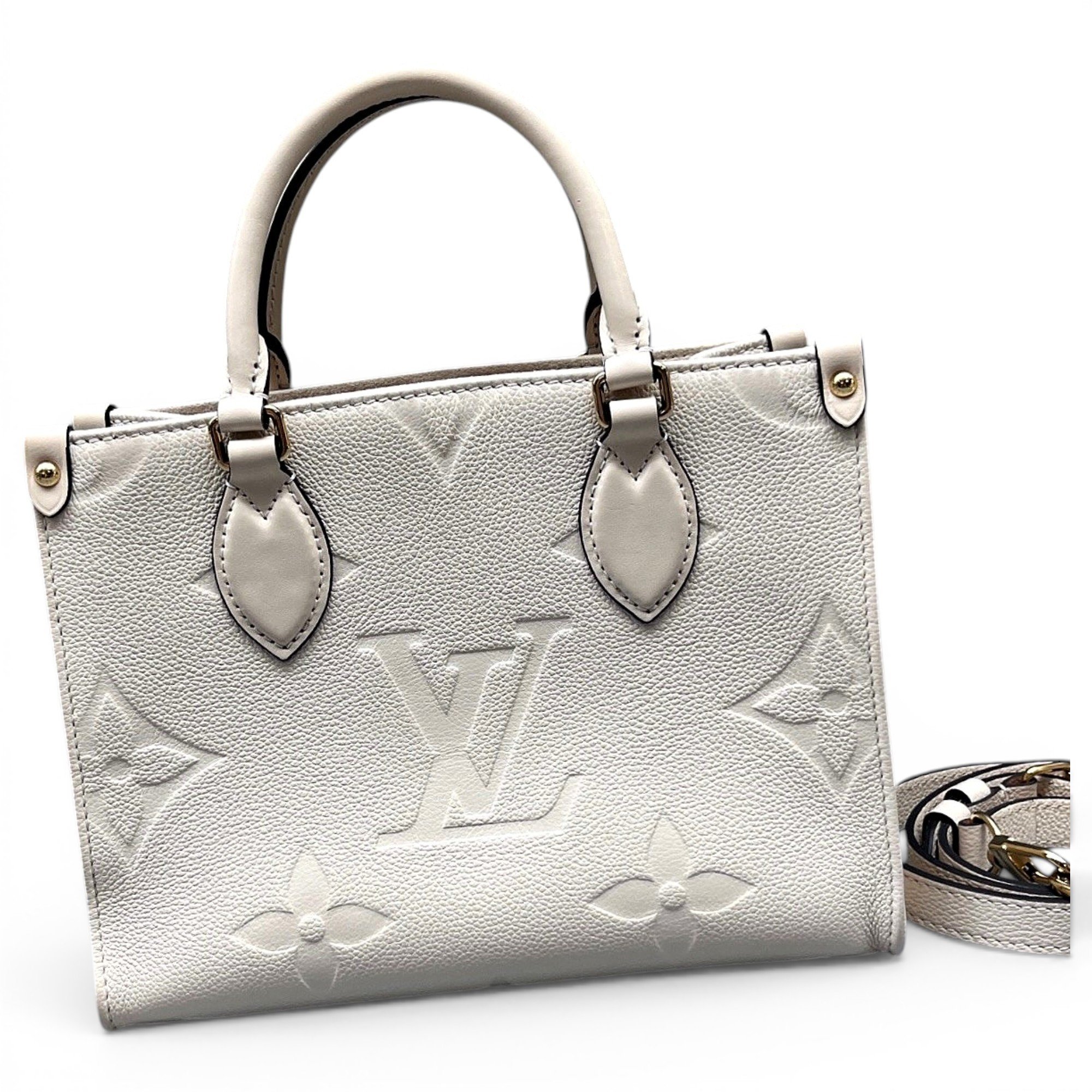 Onthego leather handbag