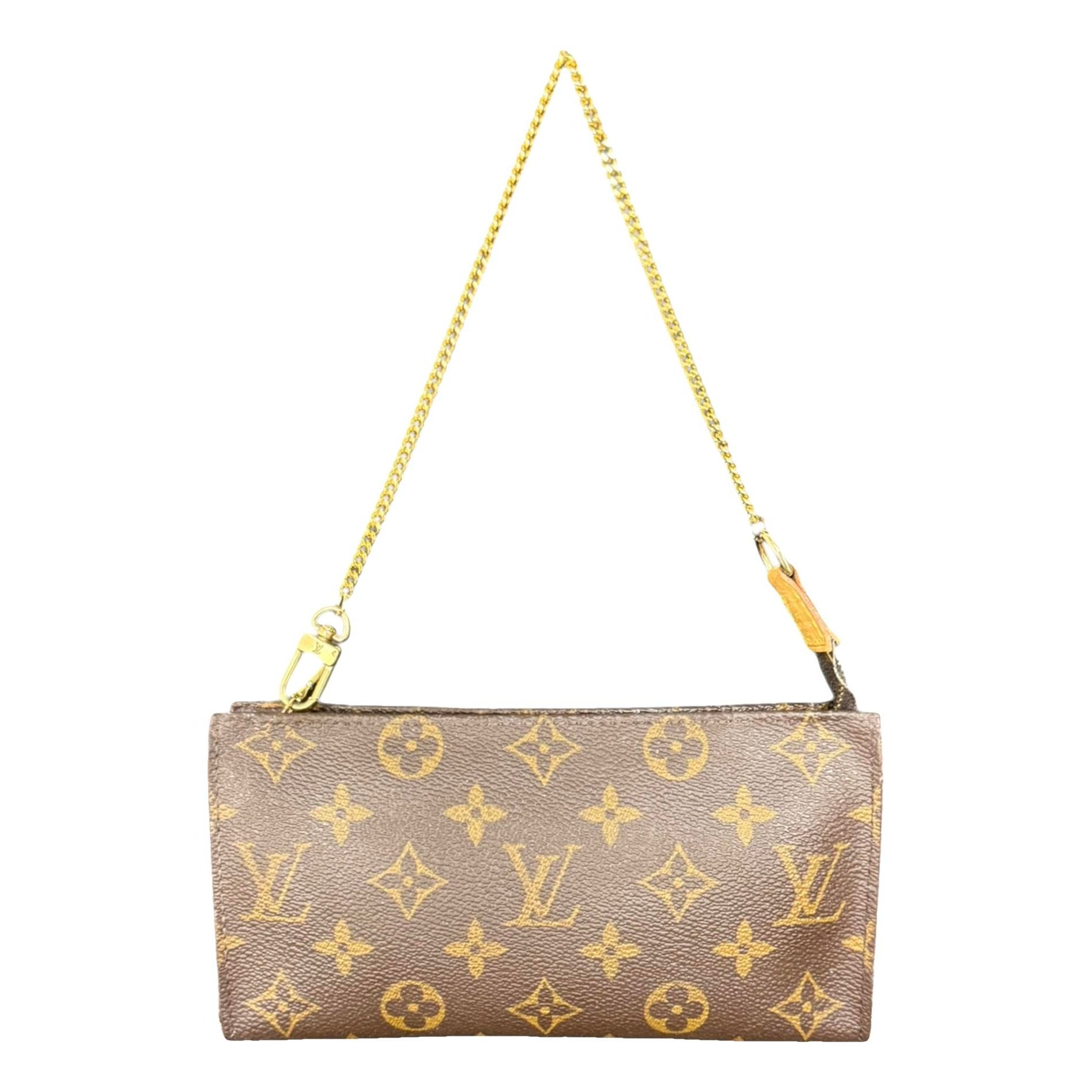 Pochette Accessoire leather handbag